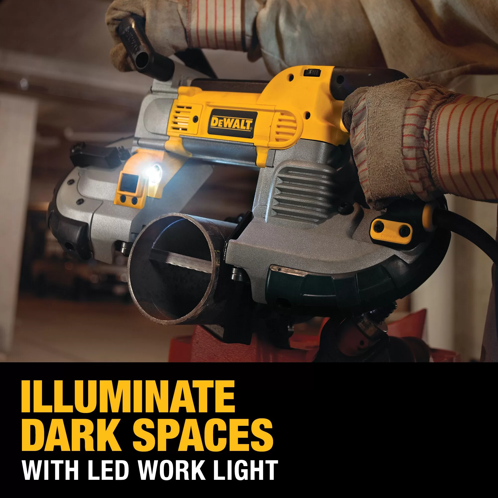 DEWALT DWM120 10 Amps 4.75-in Portable Band Saw - Image 3