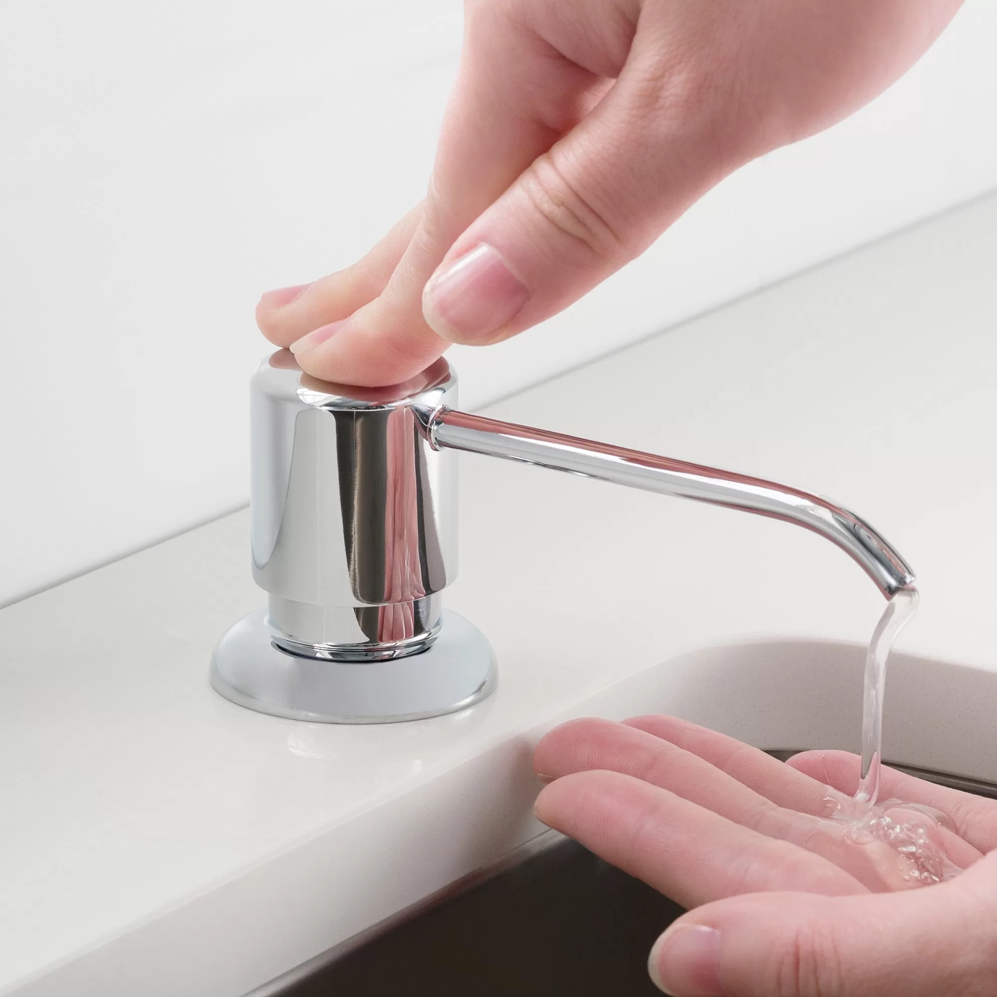Kraus 18.5-in x 24-in 1-Basin Stainless Steel Undermount Laundry Sink with Drain with Faucet - Image 3