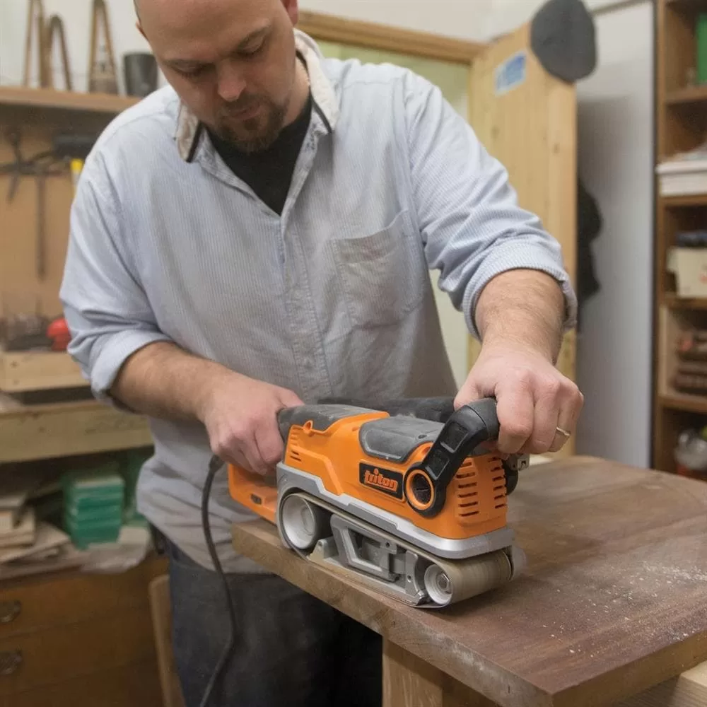 Triton Tools TA 110-Volt 1 Corded Belt Sander with Dust Management - Image 7
