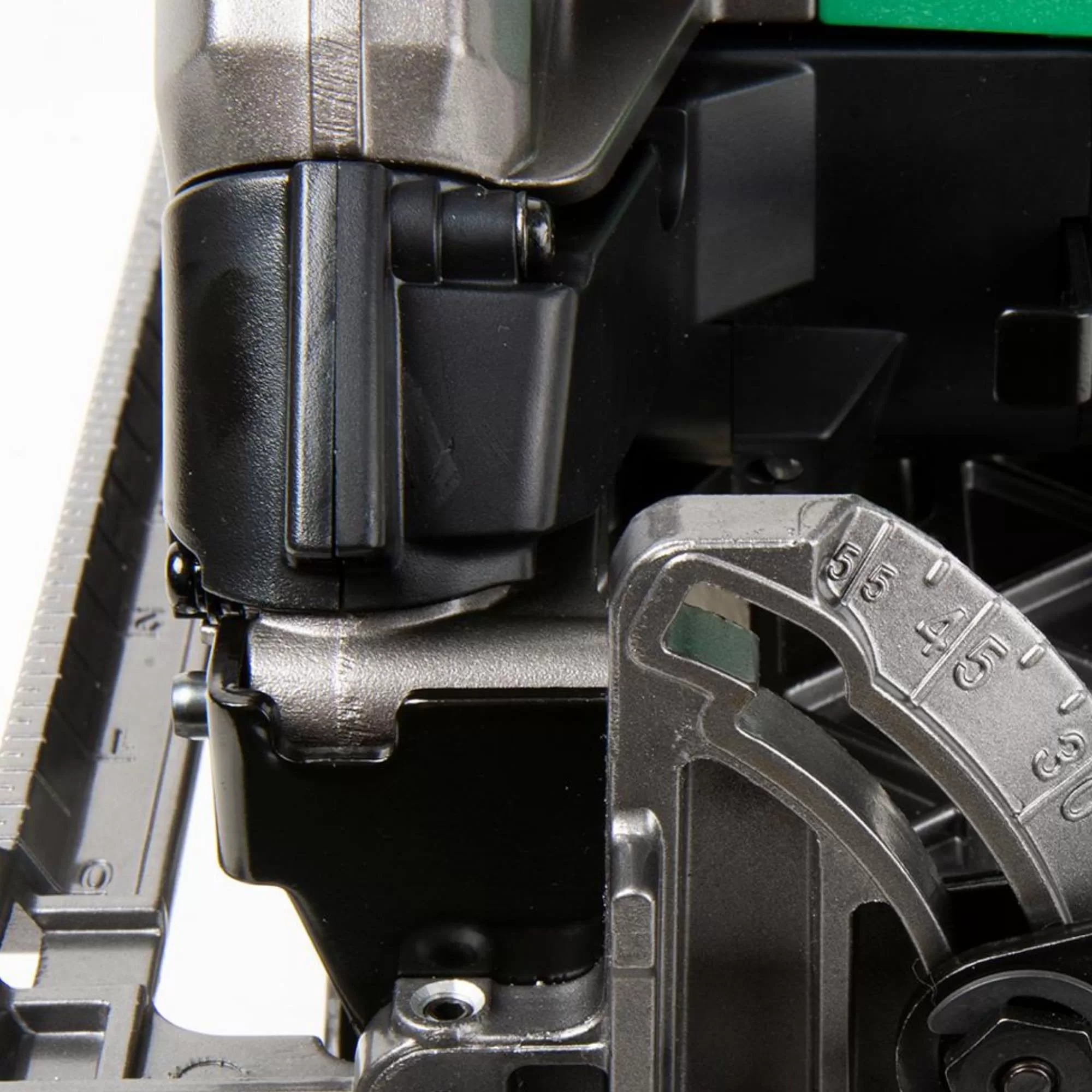 Metabo HPT MultiVolt 36-volt 7-1/4-in Brushless Hybrid Cordless and Corded Circular Saw - Image 9