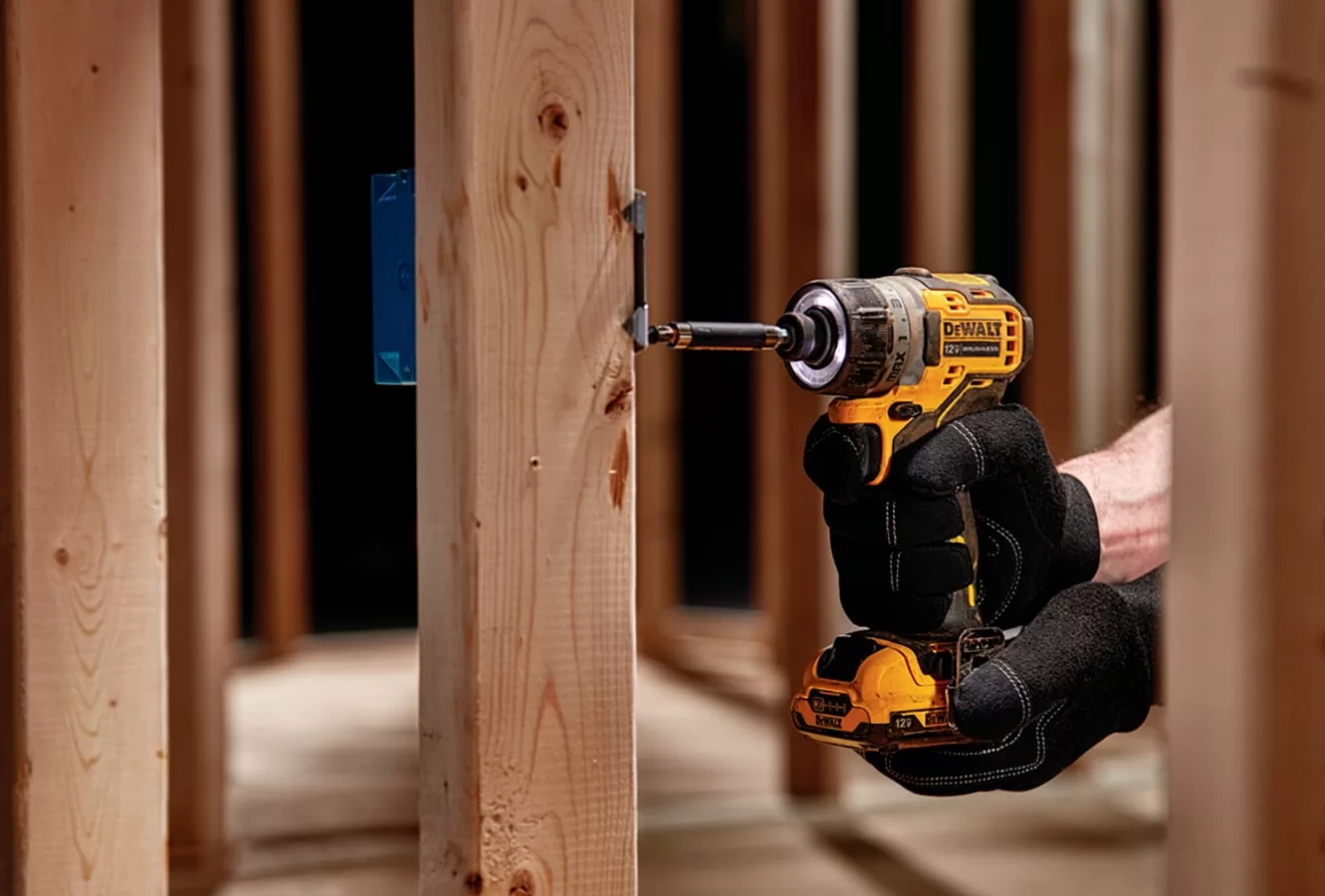 DEWALT DCF801F2 XTREME 12-volt Max 1/4-in Variable Speed Brushless Cordless Impact Driver (2-Batteries Included) - Image 2