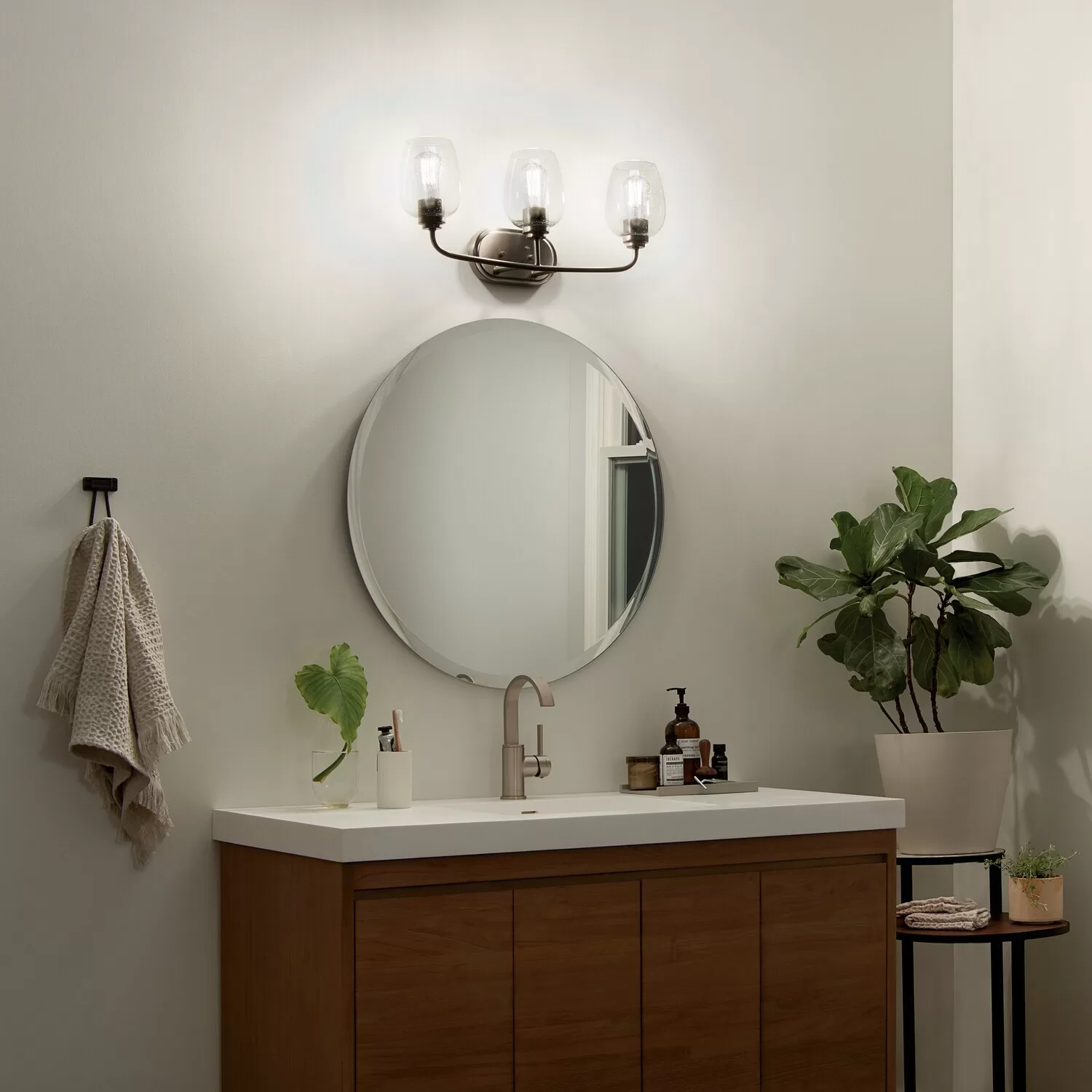 Kichler 45129NICS Valserrano 24-in 3-Light Brushed Nickel Traditional Vanity Light - Image 7