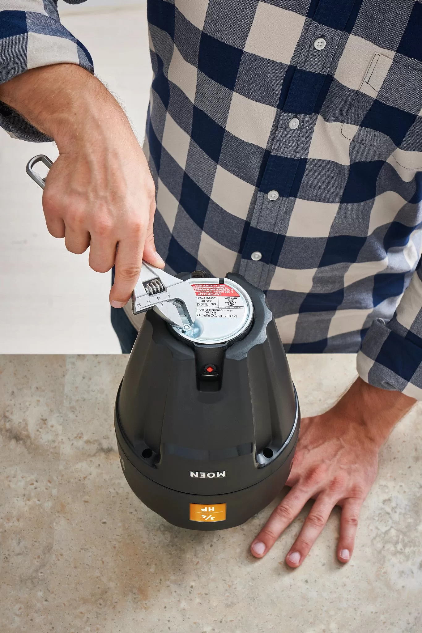 Moen 3/4-HP Continuous Feed Noise Insulation Garbage Disposal - Image 6