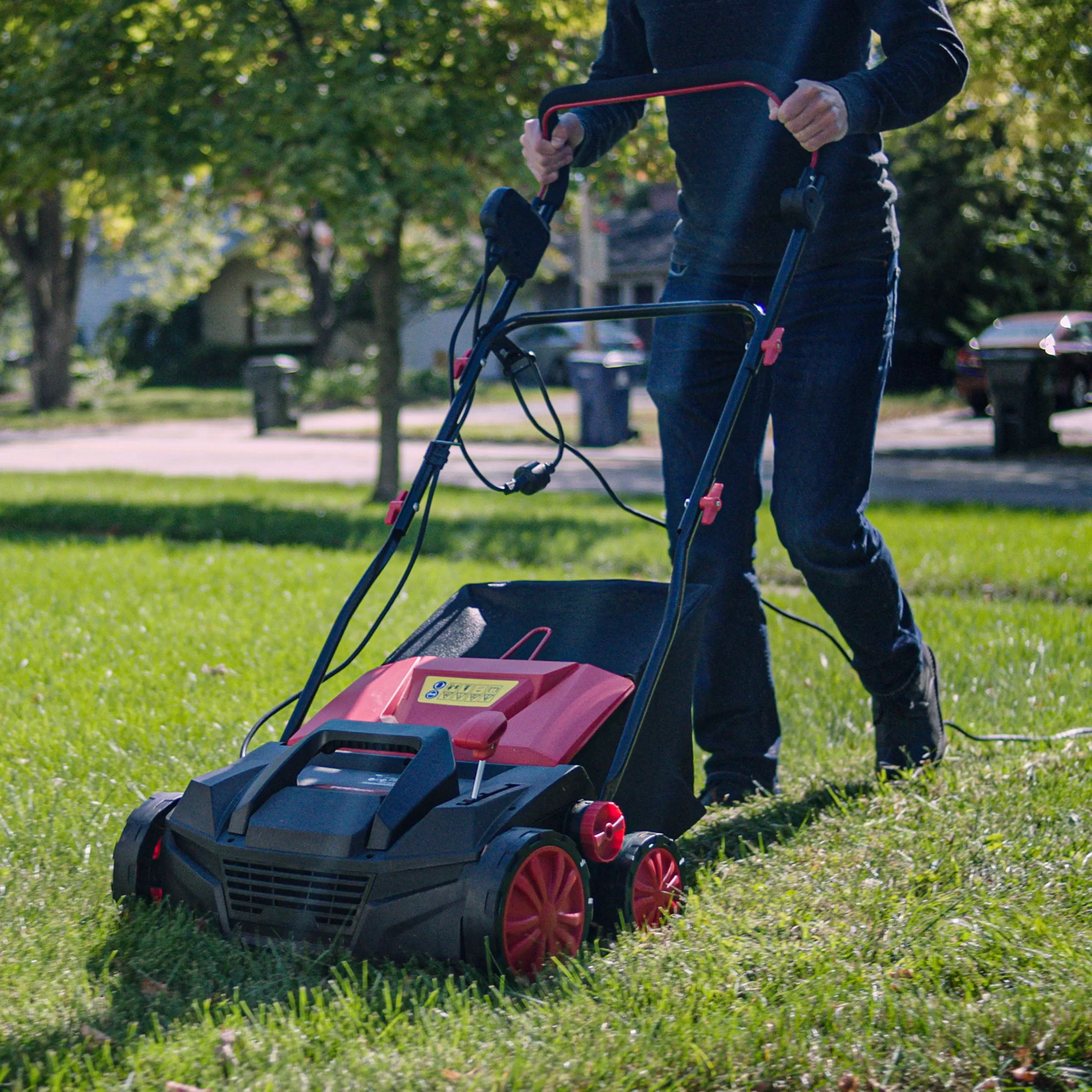Hyper Tough 13Amp Electric Walk Behind Lawn Dethatcher, HT13-401-002-02