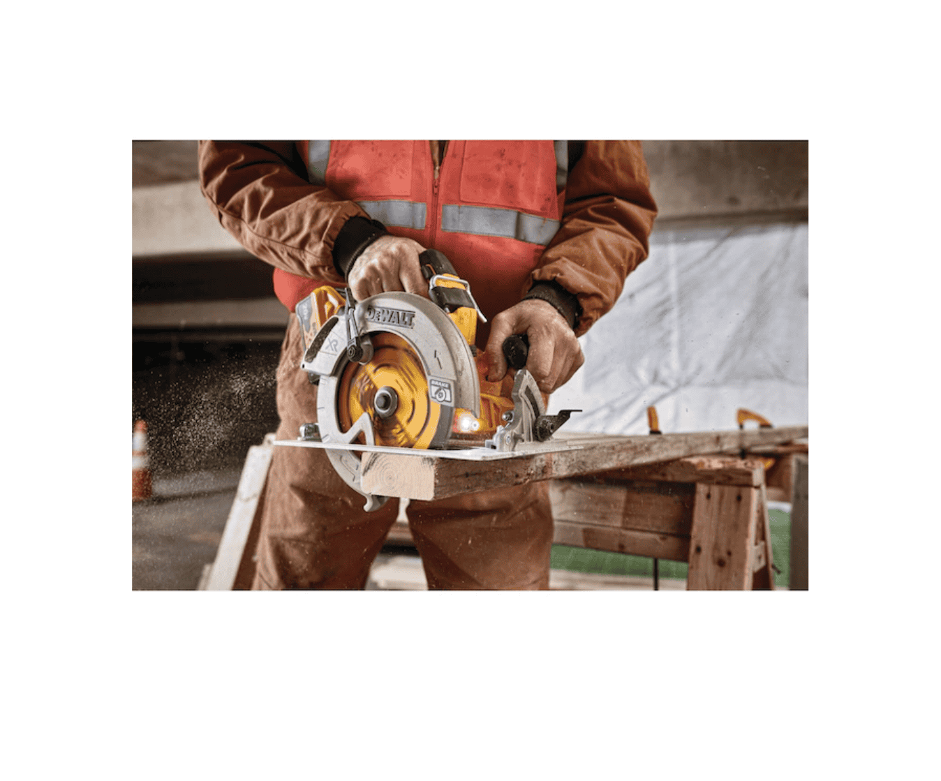 DEWALT Circular Saw DCS574B XR POWERDETECT 20-Volt Max 7-1/4-in Cordless - Image 3