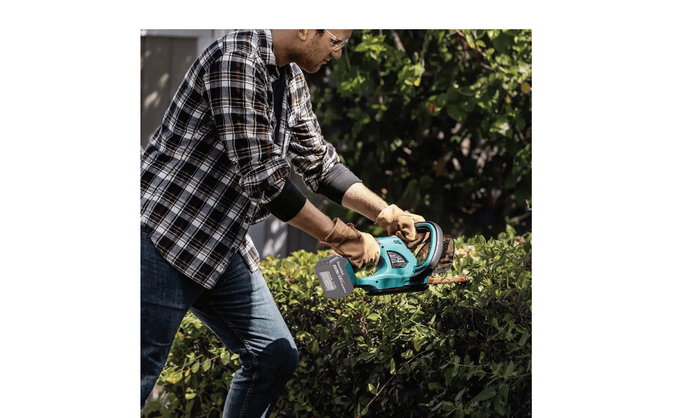 Makita XHU02Z 22 in. 18-Volt LXT Lithium-Ion Cordless Hedge Trimmer (Tool-Only)