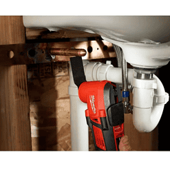 Milwaukee 2626-20 M18 18-Volt Lithium-Ion Cordless Oscillating Multi-Tool (Tool-Only)