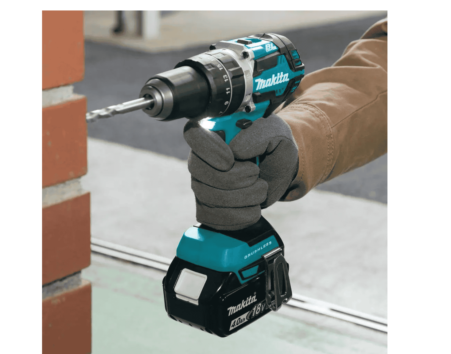 Makita XT269M 18V LXT Lithium-Ion Brushless Cordless Hammer Drill and Impact Driver Combo Kit (2-Tool) w/ (2) 4Ah Batteries, Bag