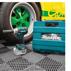 Makita XWT15XVZ 18V LXT Lithium-Ion Brushless Cordless 4-Speed 1/2 in. Utility Impact Wrench w/Detent Anvil (Tool Only)