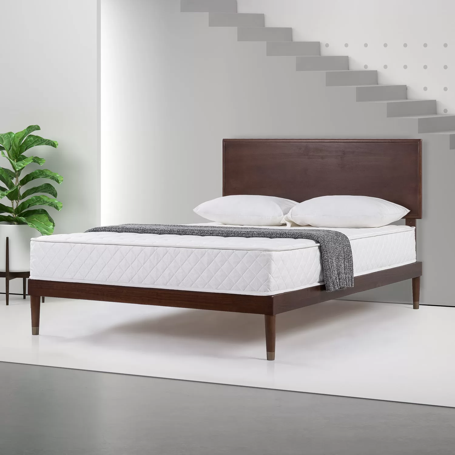 Zinus 8" Quilted Hybrid of Comfort Foam and Pocket Spring Mattress, Queen