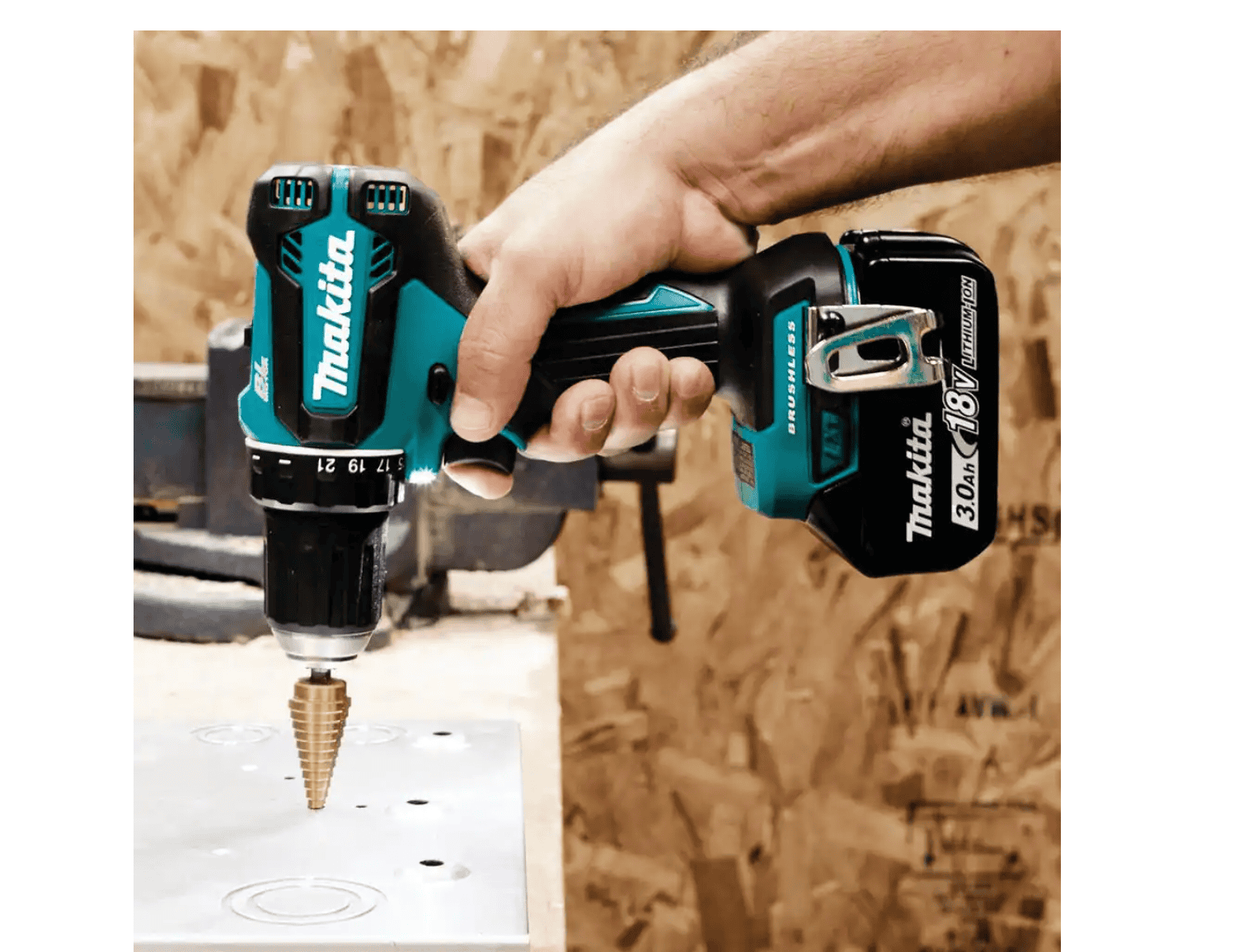 Makita XT281S 18V LXT Lithium-ion Brushless Cordless 2-Piece Combo Kit 3.0Ah Driver-Drill/ Impact Driver
