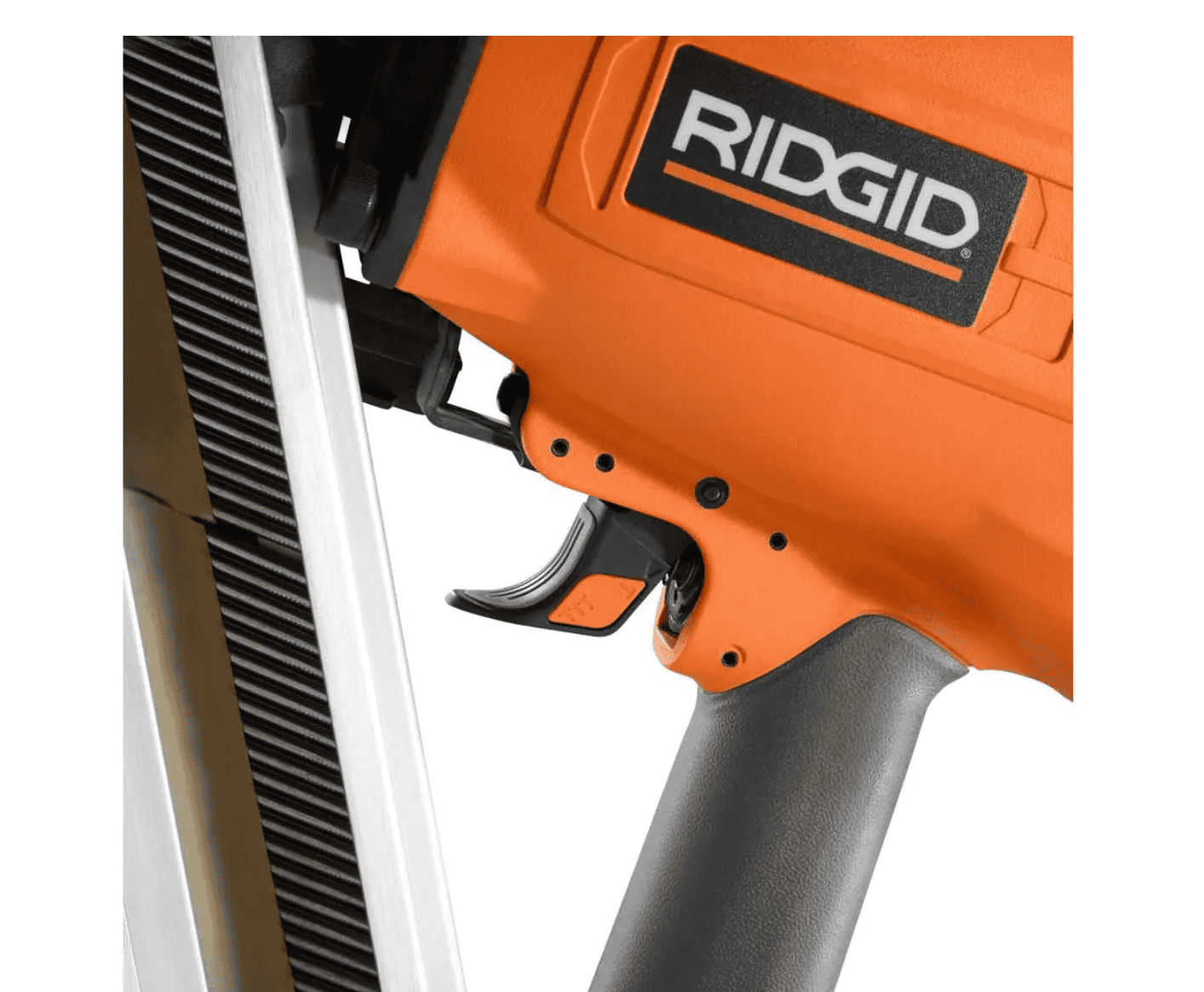 RIDGID R350CHD Pneumatic 30 to 34-Degree 3-1/2 in. Clipped Head Framing Nailer