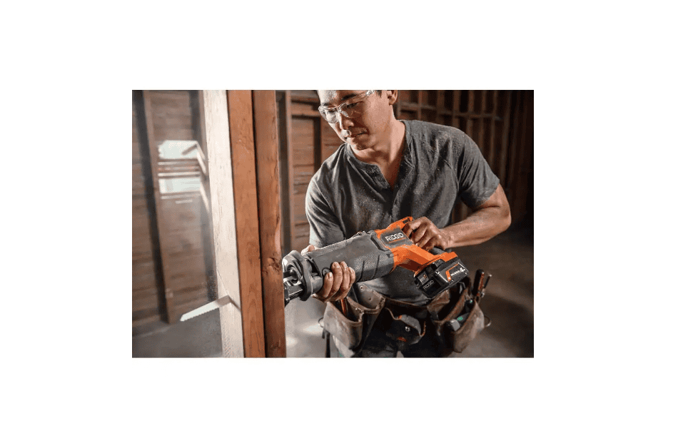 RIDGID AC9540 18V Lithium-Ion MAX Output 4.0 Ah Battery and Charger Starter Kit