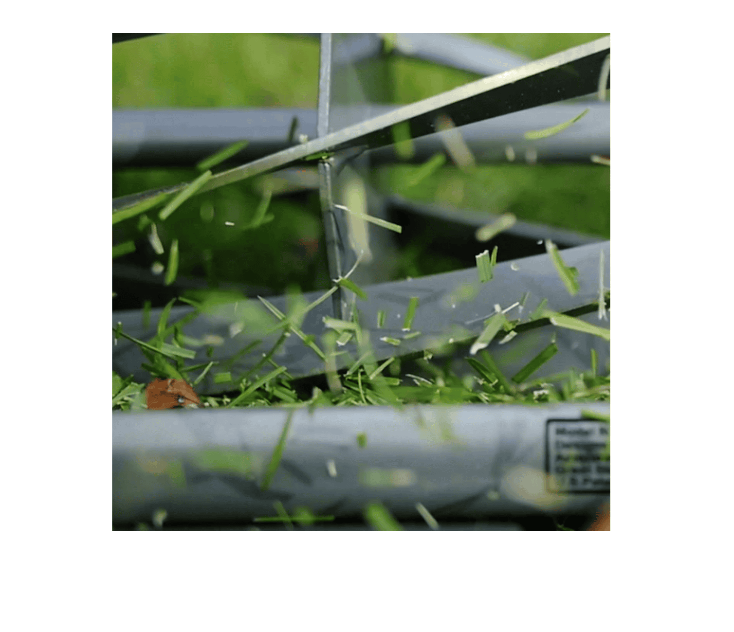 Earthwise 1816-16EW 16-in Reel Lawn Mower - Image 4