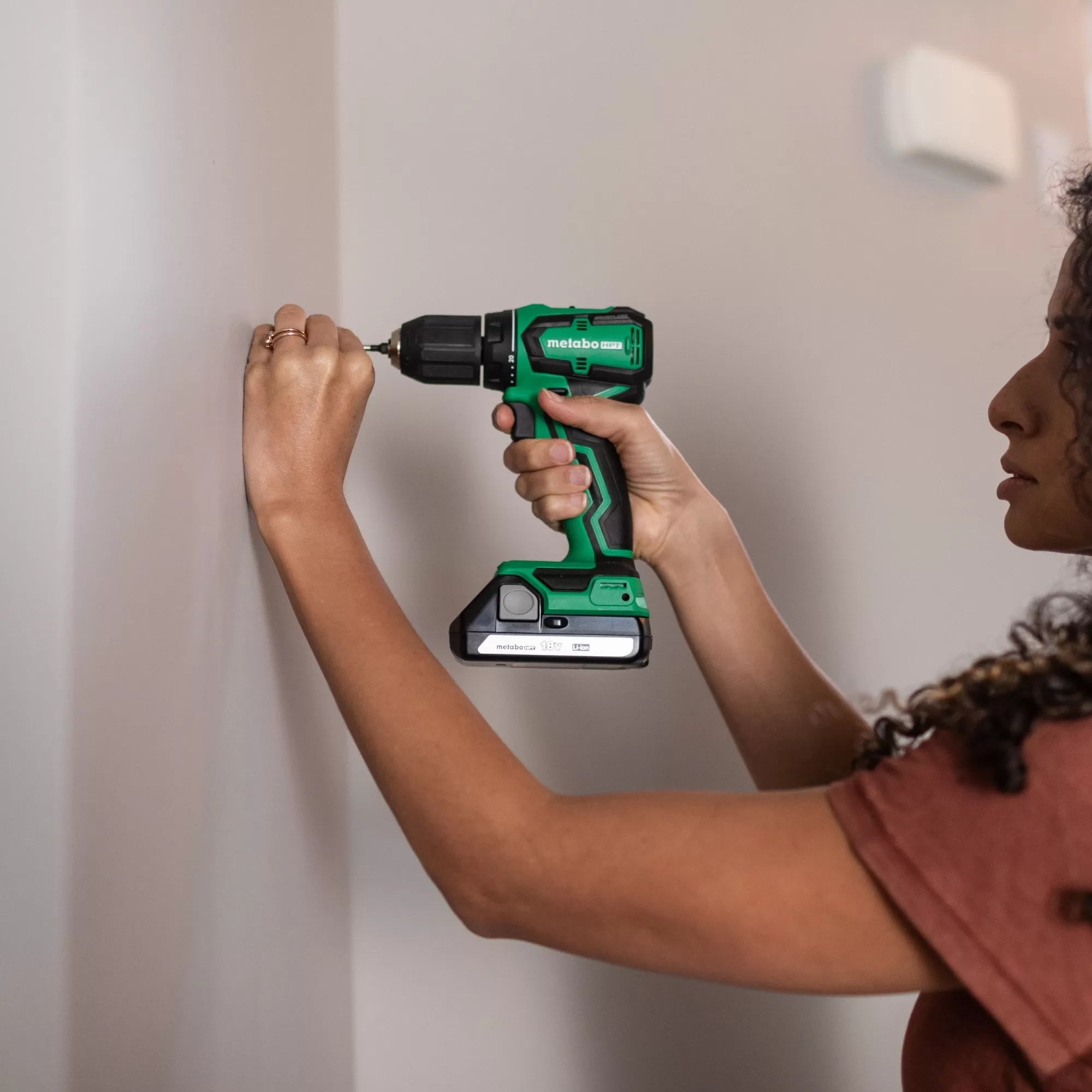 Metabo HPT MultiVolt 2-Tool 18-volt Brushless Power Tool Combo Kit with Soft Case (2 Li-ion Batteries Included and Charger Included) - Image 10