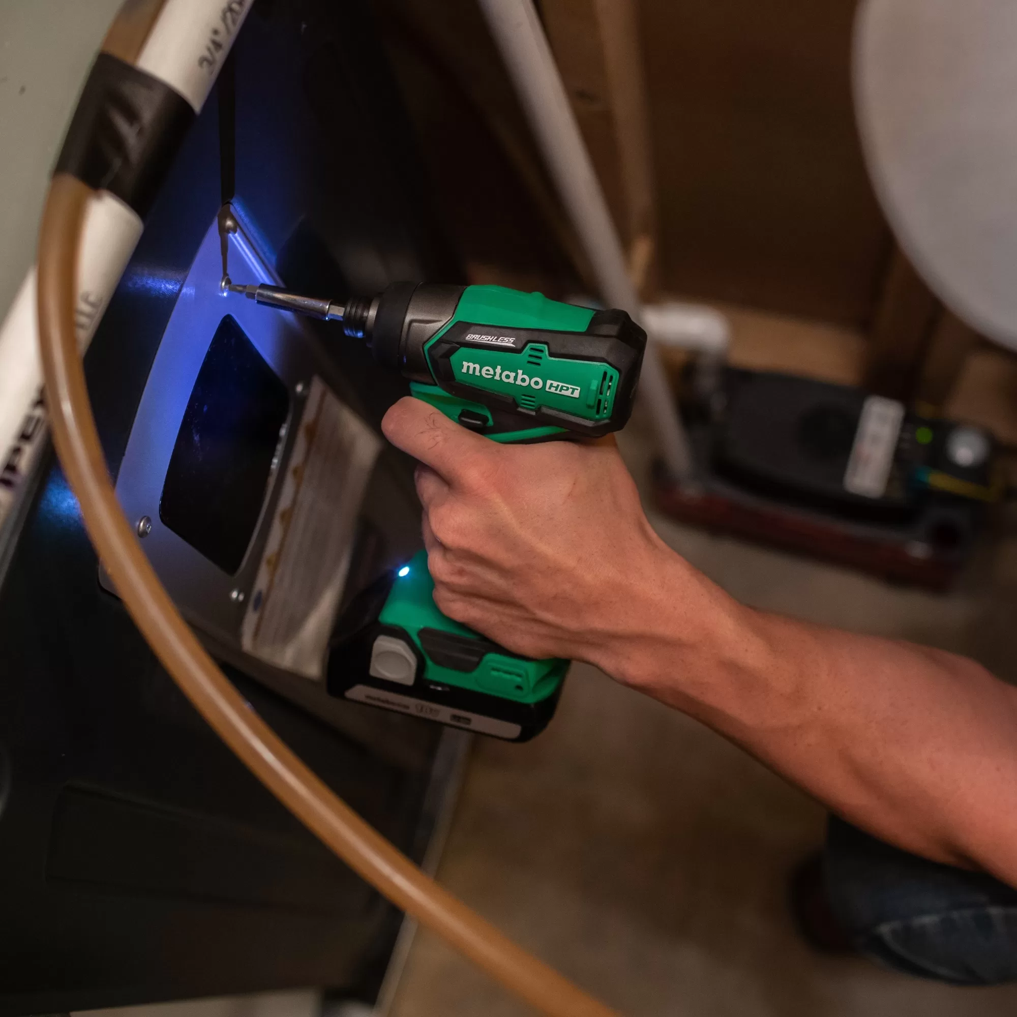 Metabo HPT MultiVolt 2-Tool 18-volt Brushless Power Tool Combo Kit with Soft Case (2 Li-ion Batteries Included and Charger Included) - Image 3
