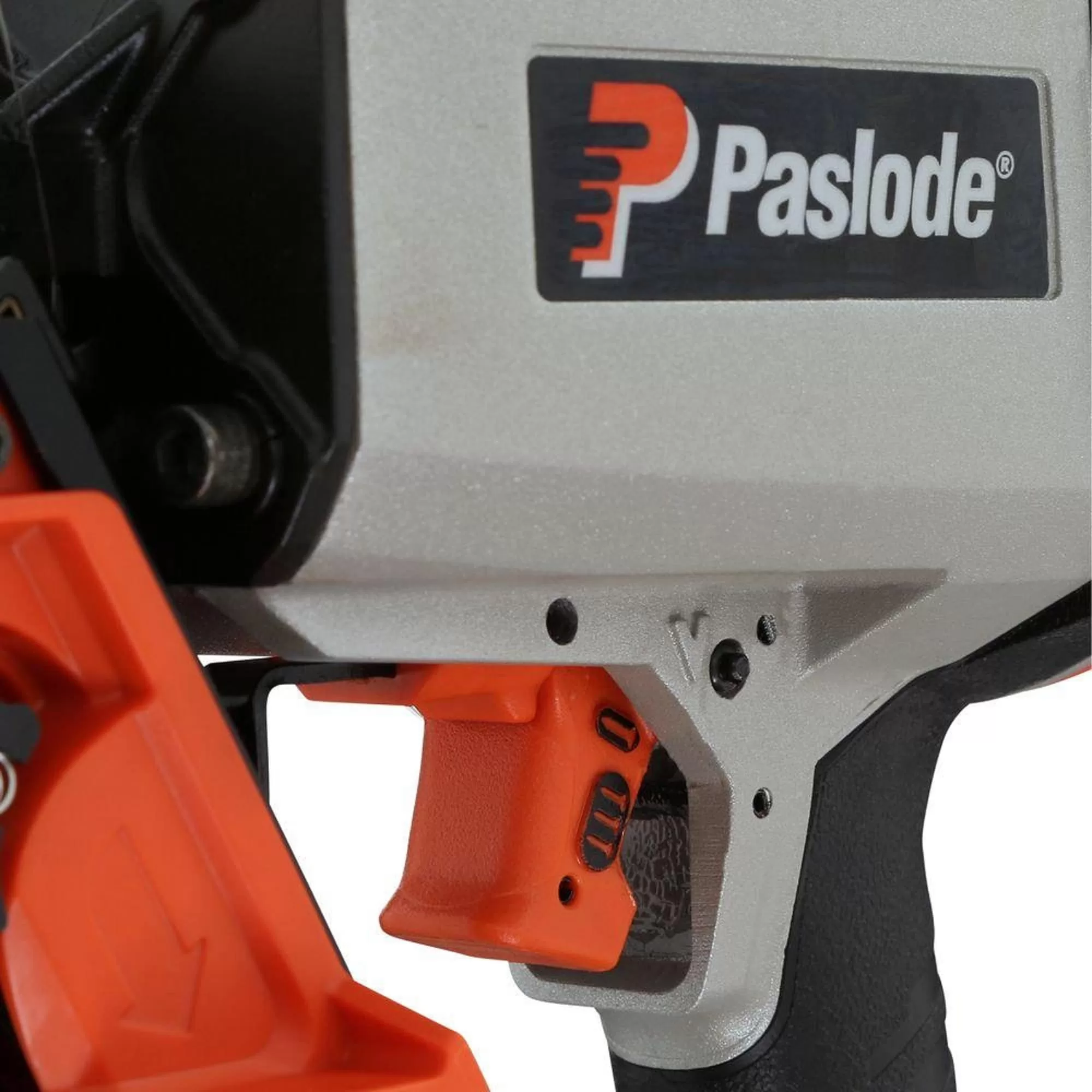 Paslode 3.25-in 30-Degree Pneumatic Framing Nailer - Image 2