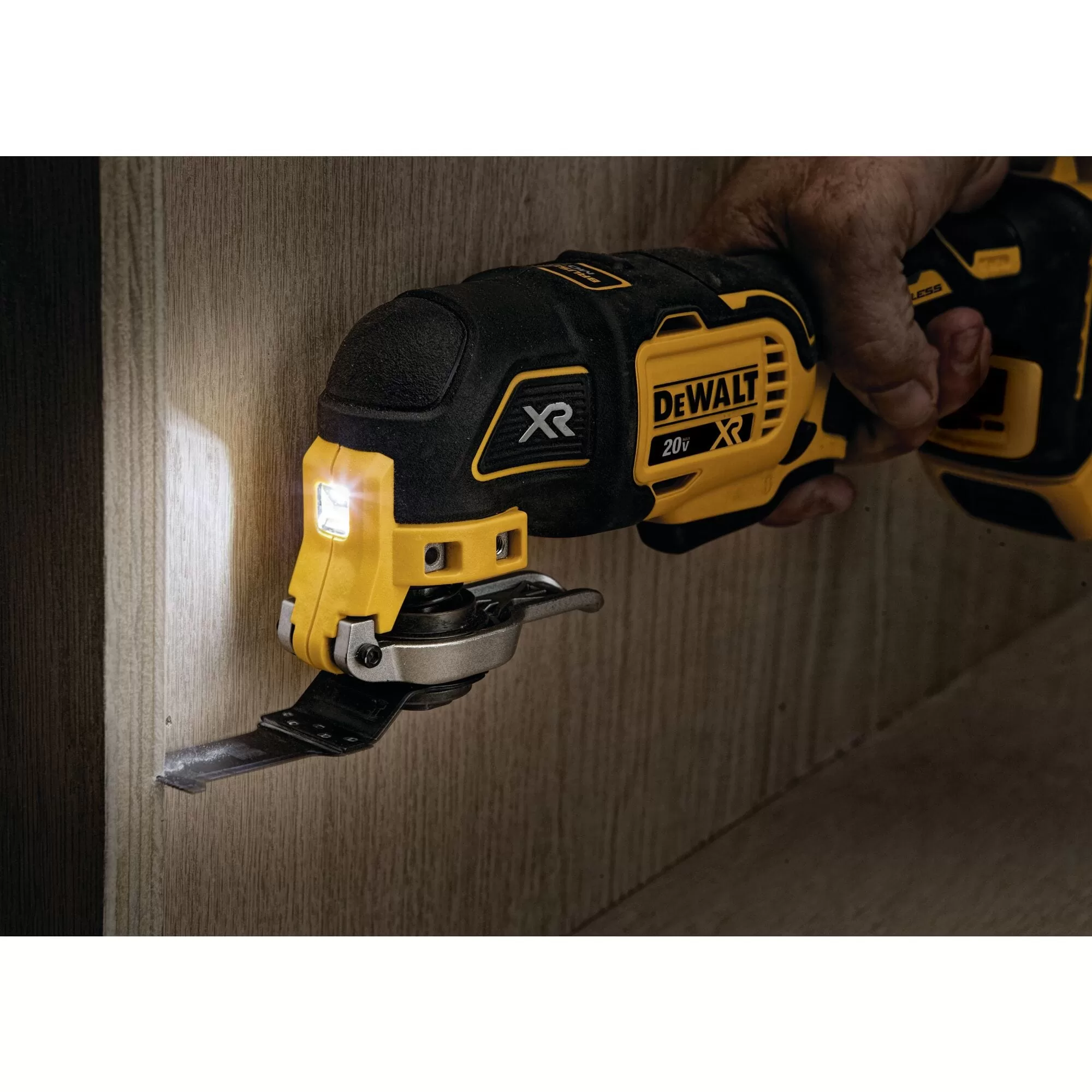 DEWALT DCK379D2 3-Tool 20-Volt Max Brushless Power Tool Combo Kit with Soft Case (2-Batteries and charger Included) - Image 13