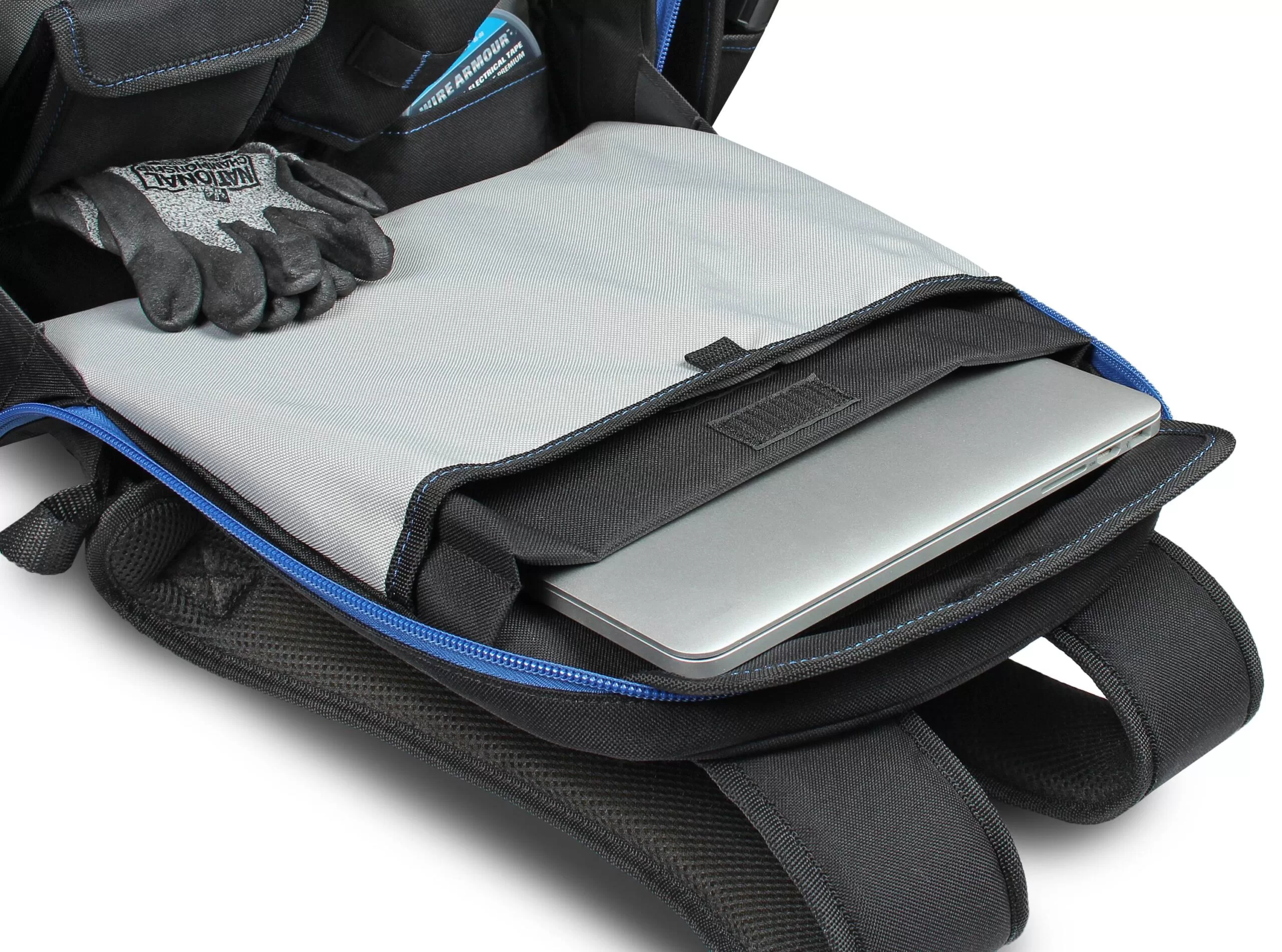 IDEAL Pro Series Black Polyester 16-in Zippered Backpack - Image 9