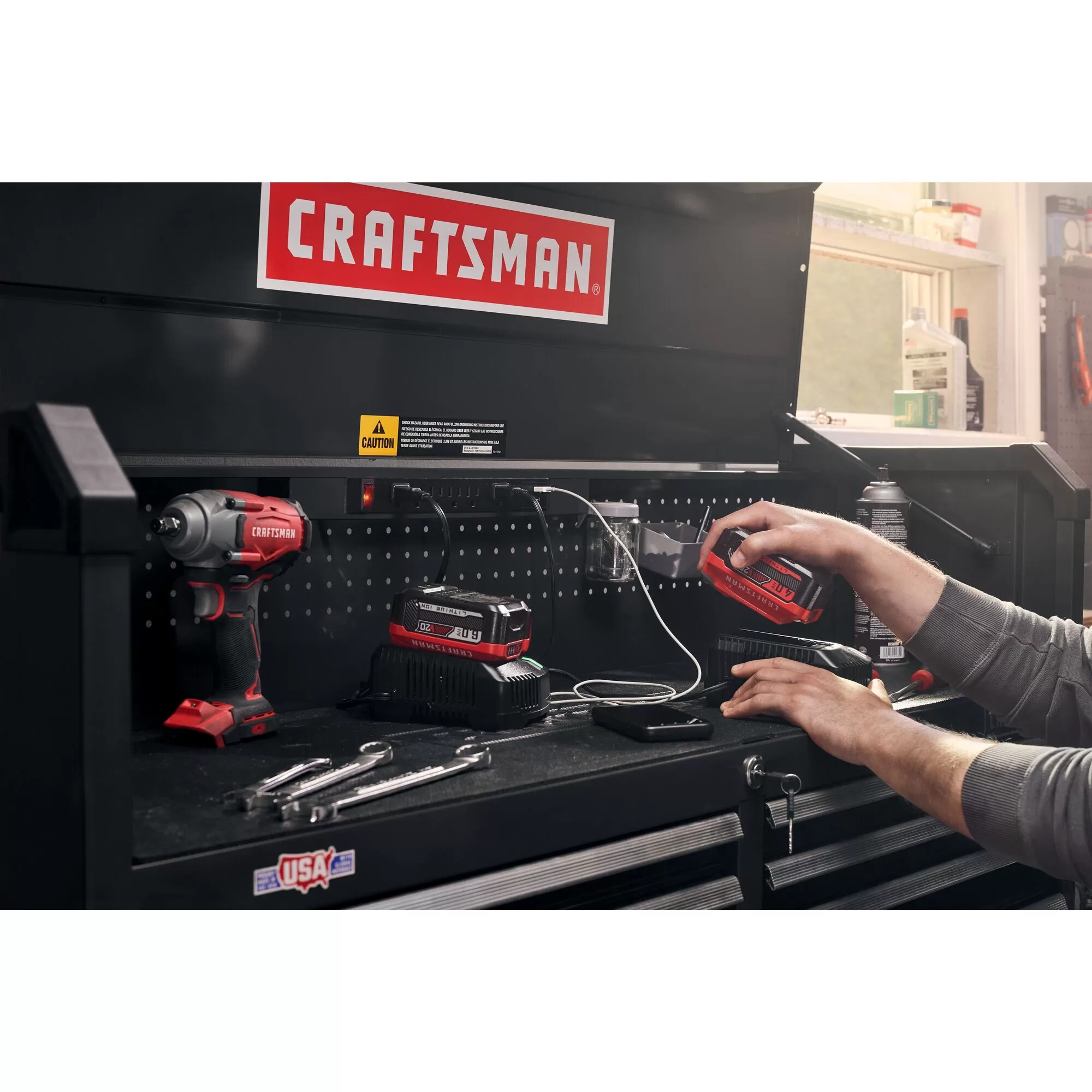 CRAFTSMAN 2000 Series 51.5-in W x 24.7-in H 8-Drawer Steel Tool Chest (Black) - Image 4