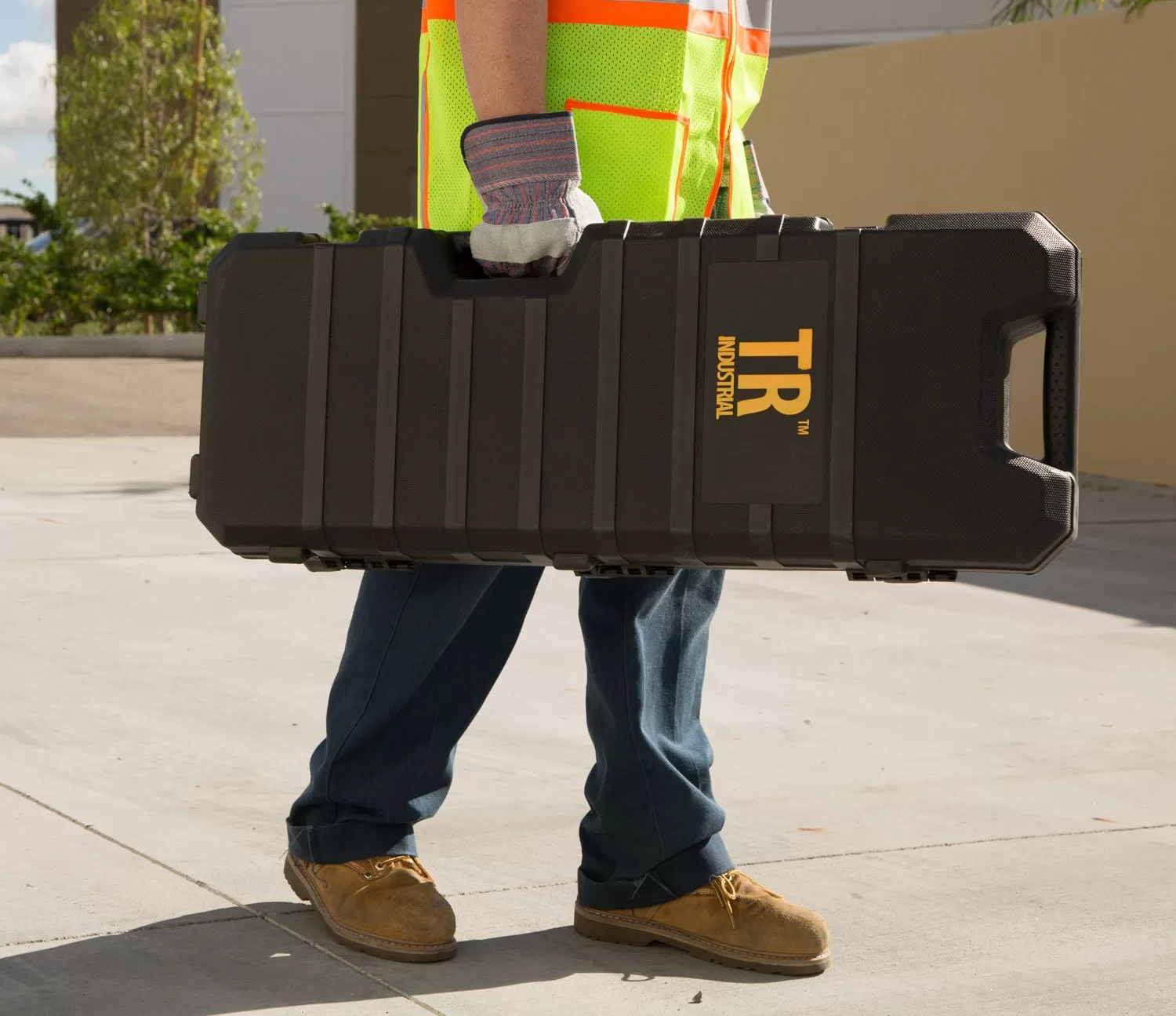 TR Industrial 120-Volt Corded Demolition Hammer - Image 6