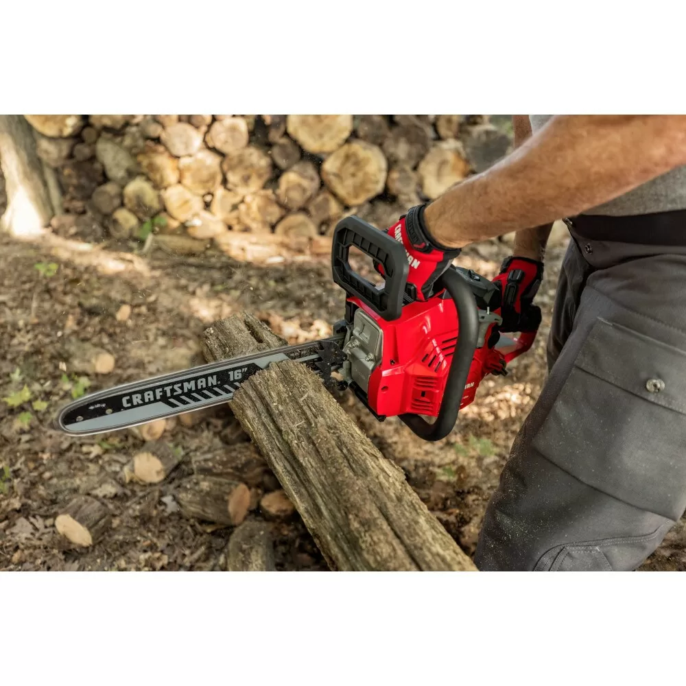 CRAFTSMAN CMXGSAMY42N6 S1600 16-in 42-cc 2-cycle Gas Chainsaw - Image 7