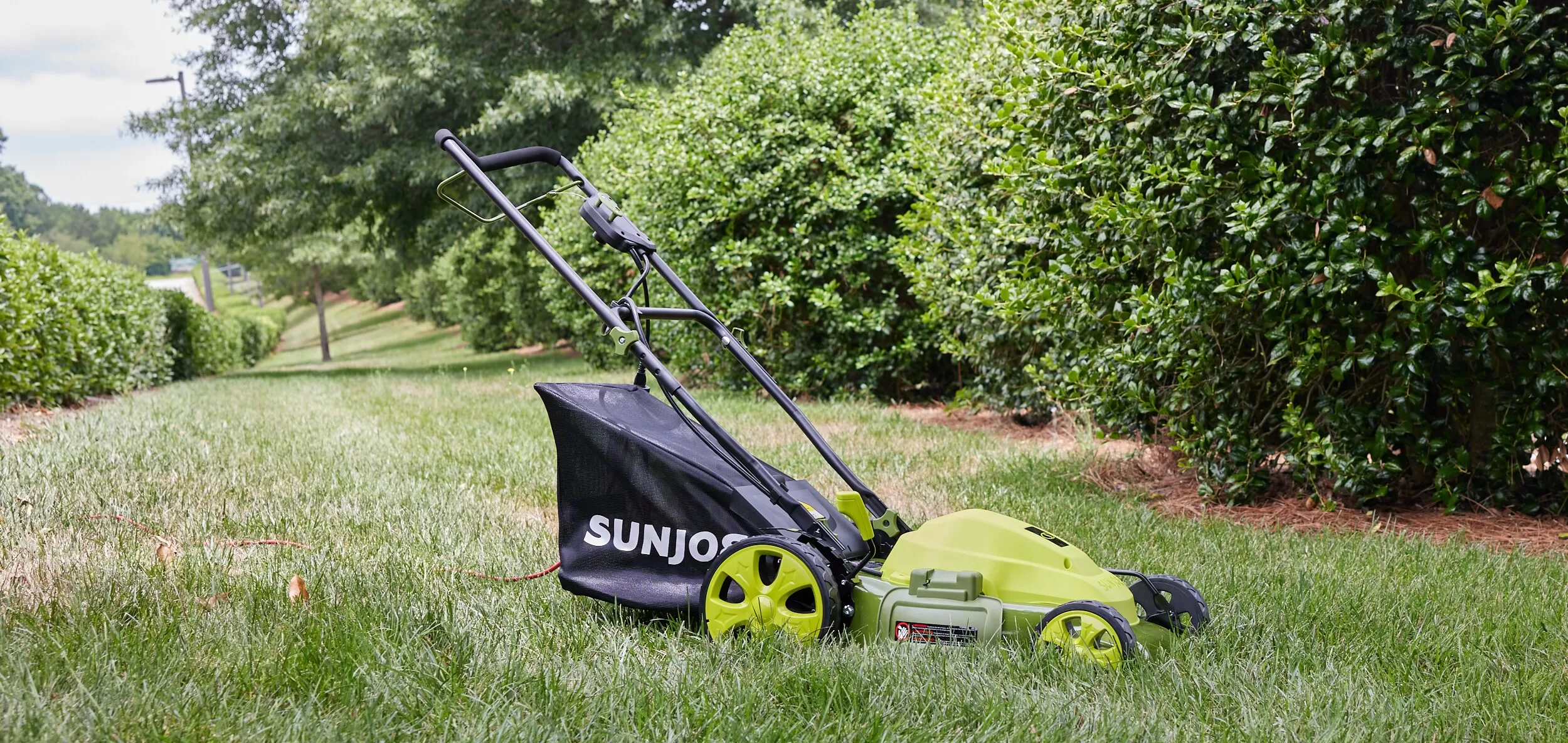 Sun Joe MJ408E 12-Amp 20-in Corded Electric Lawn Mower - Image 2