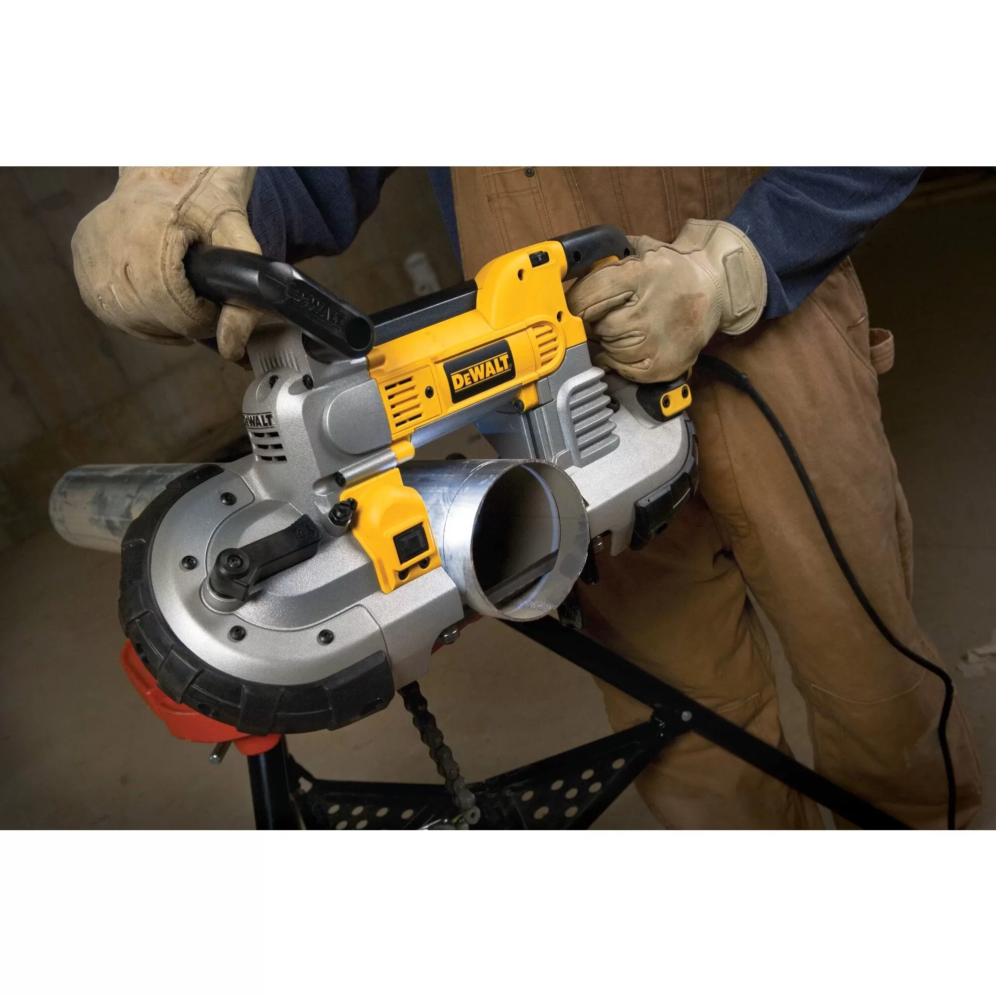 DEWALT DWM120 10 Amps 4.75-in Portable Band Saw - Image 18