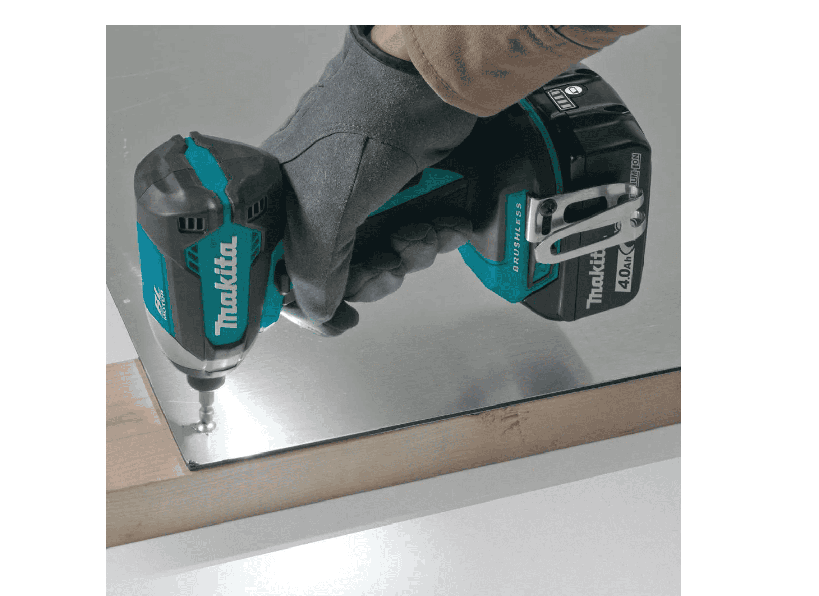 Makita XT269M 18V LXT Lithium-Ion Brushless Cordless Hammer Drill and Impact Driver Combo Kit (2-Tool) w/ (2) 4Ah Batteries, Bag