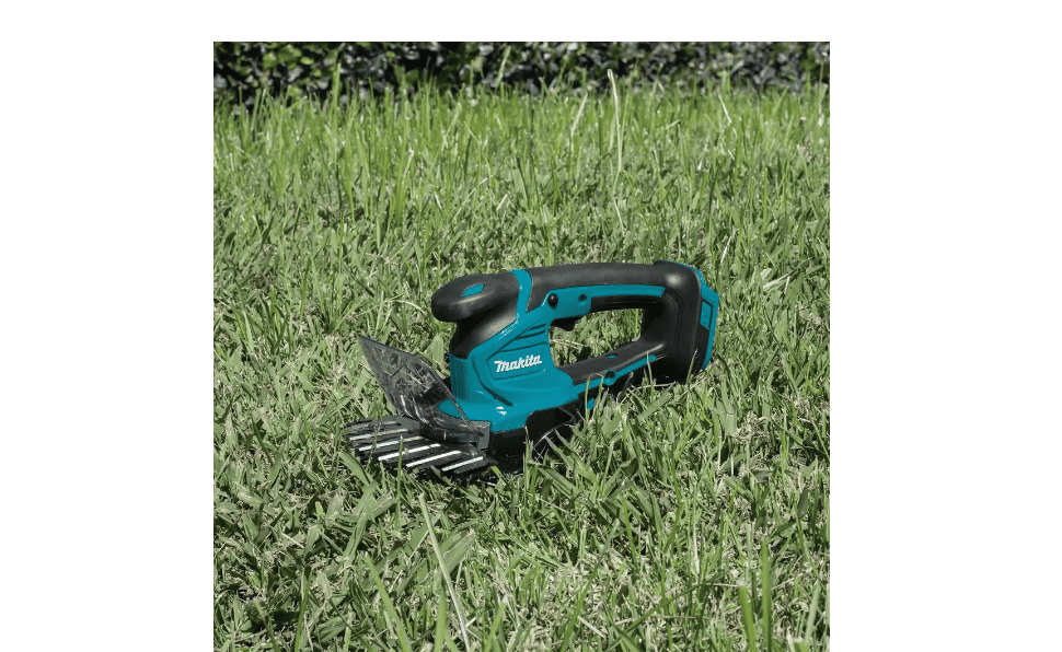 Makita XMU04ZX 18V LXT Lithium-Ion Cordless Grass Shear with Hedge Trimmer Blade, Tool Only