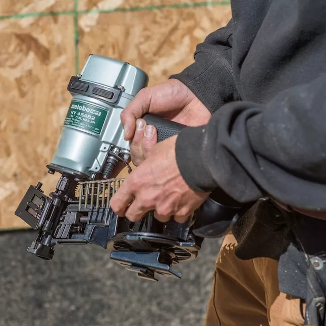 Metabo HPT NV45AB2M 15-Degree Pneumatic Roofing Nail Gun (Nailer) - Image 3