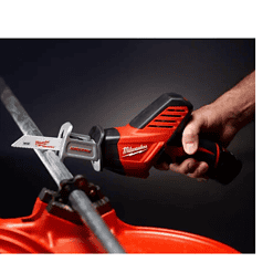 Milwaukee 2420-21 M12 12V Lithium-Ion HACKZALL Cordless Reciprocating Saw Kit with One 1.5Ah Batteries, Charger and Tool Bag