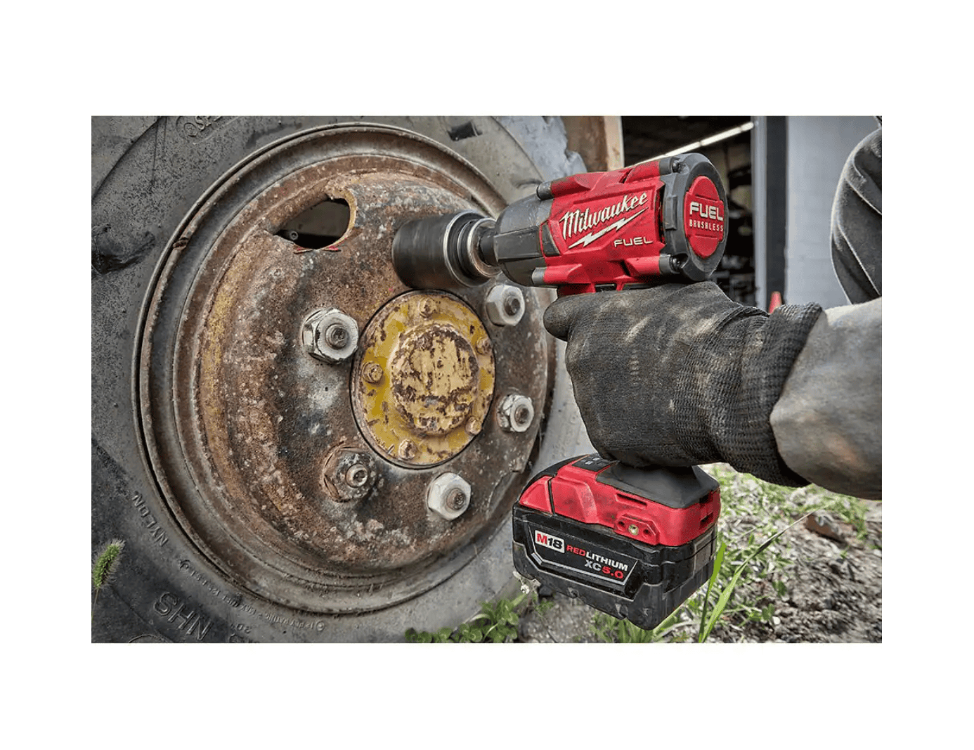 Milwaukee M18 FUEL GEN-2 Mid Torque Brushless Impact Wrench