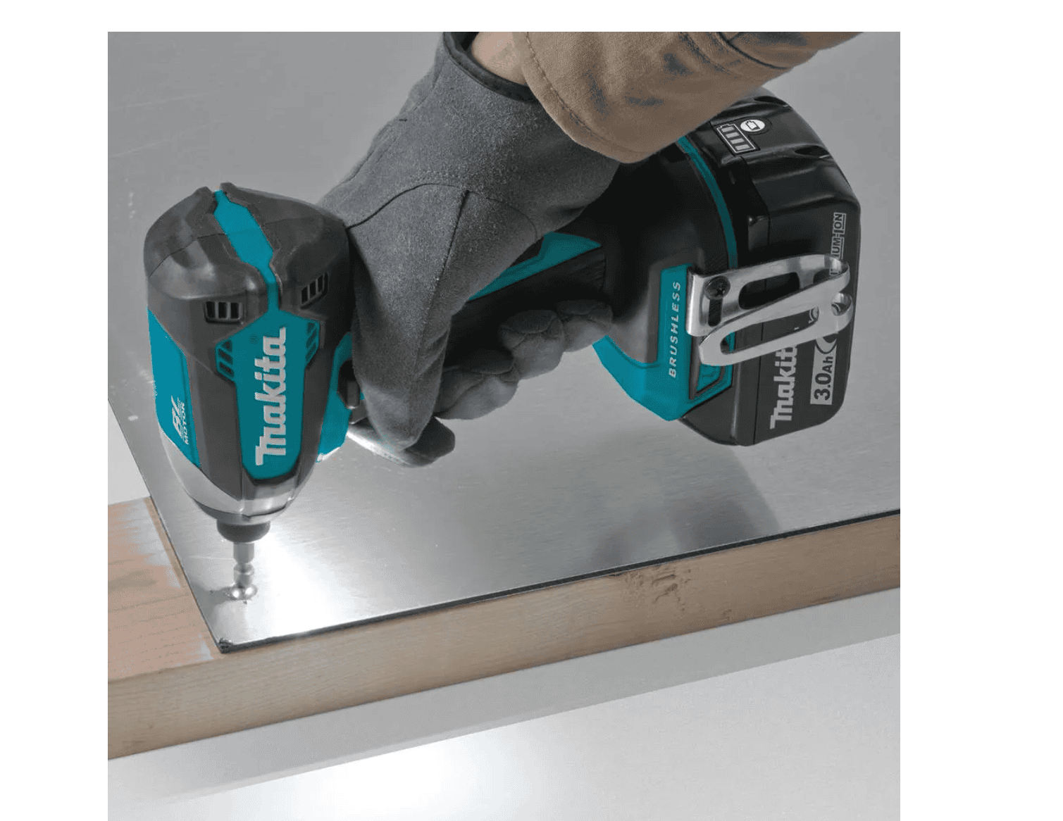 Makita XT281S 18V LXT Lithium-ion Brushless Cordless 2-Piece Combo Kit 3.0Ah Driver-Drill/ Impact Driver