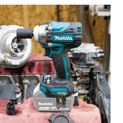 Makita XWT15XVZ 18V LXT Lithium-Ion Brushless Cordless 4-Speed 1/2 in. Utility Impact Wrench w/Detent Anvil (Tool Only)