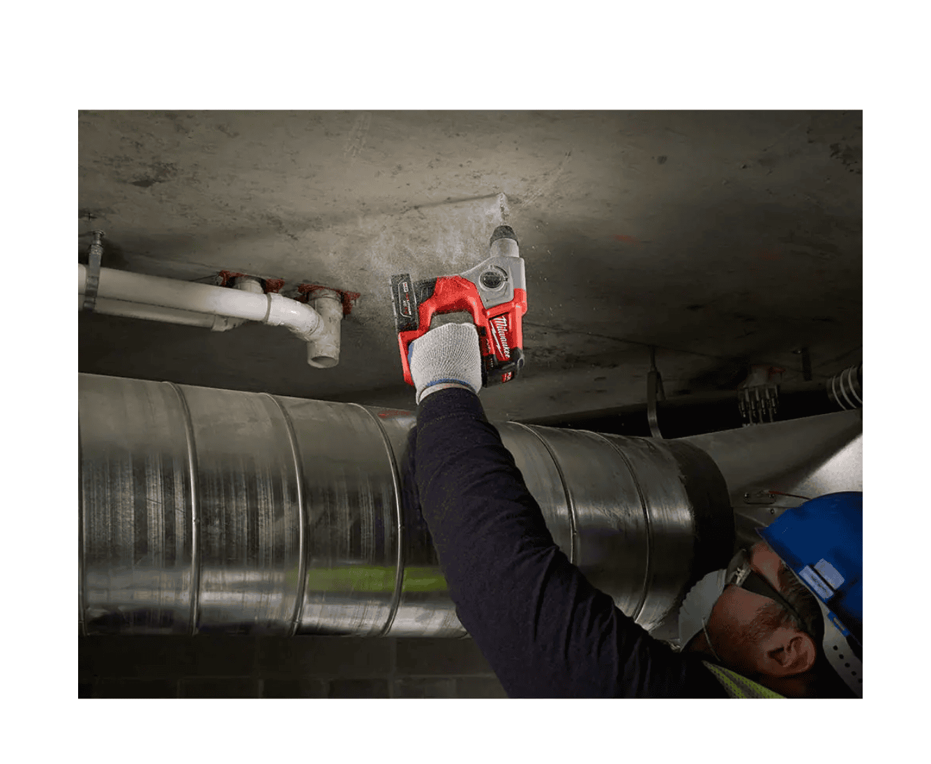 Milwaukee 2416-21XC M12 FUEL 12V Lithium-Ion Brushless Cordless 5/8 in. SDS-Plus Rotary Hammer Kit with One 4.0Ah Battery and Bag