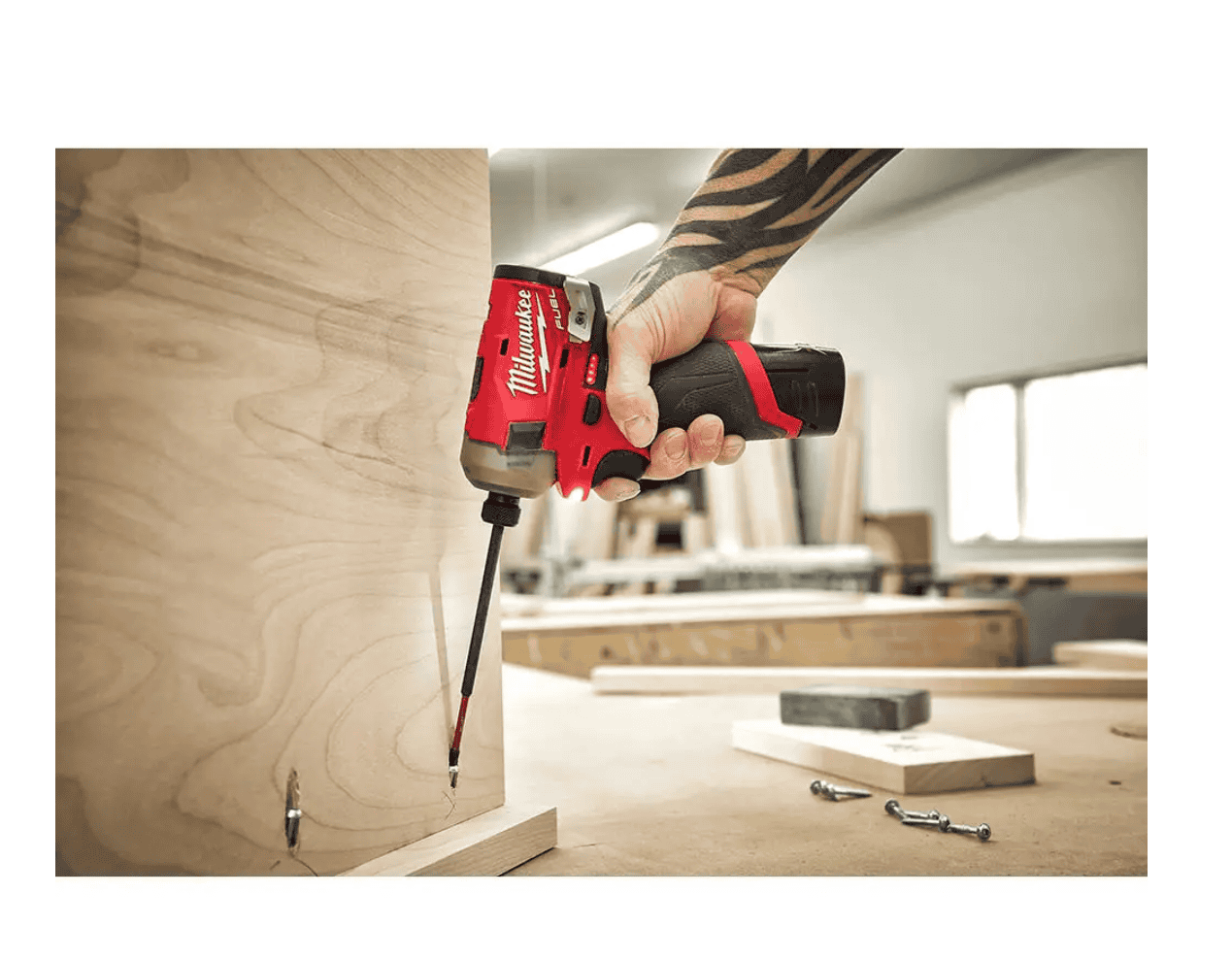 Milwaukee 2551-22-48-11-2420 M12 FUEL SURGE 12V Lithium-Ion Brushless Cordless 1/4 in. Hex Impact Driver Compact Kit with 2.0 Ah Battery