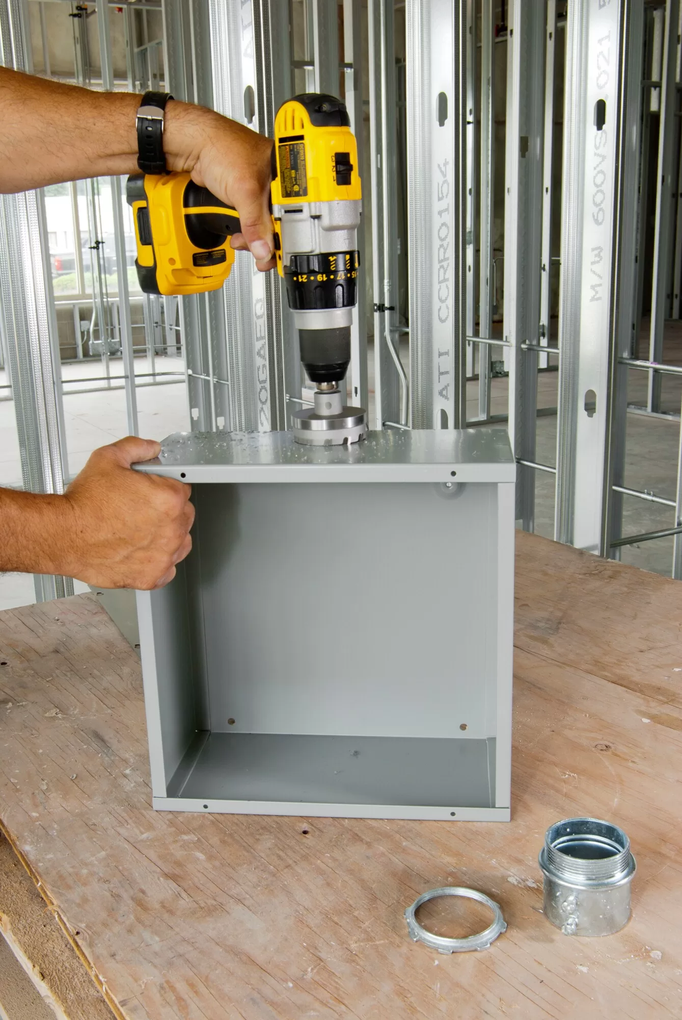 IDEAL 4-1/2-in Carbide-tipped Non-arbored Hole Saw - Image 6