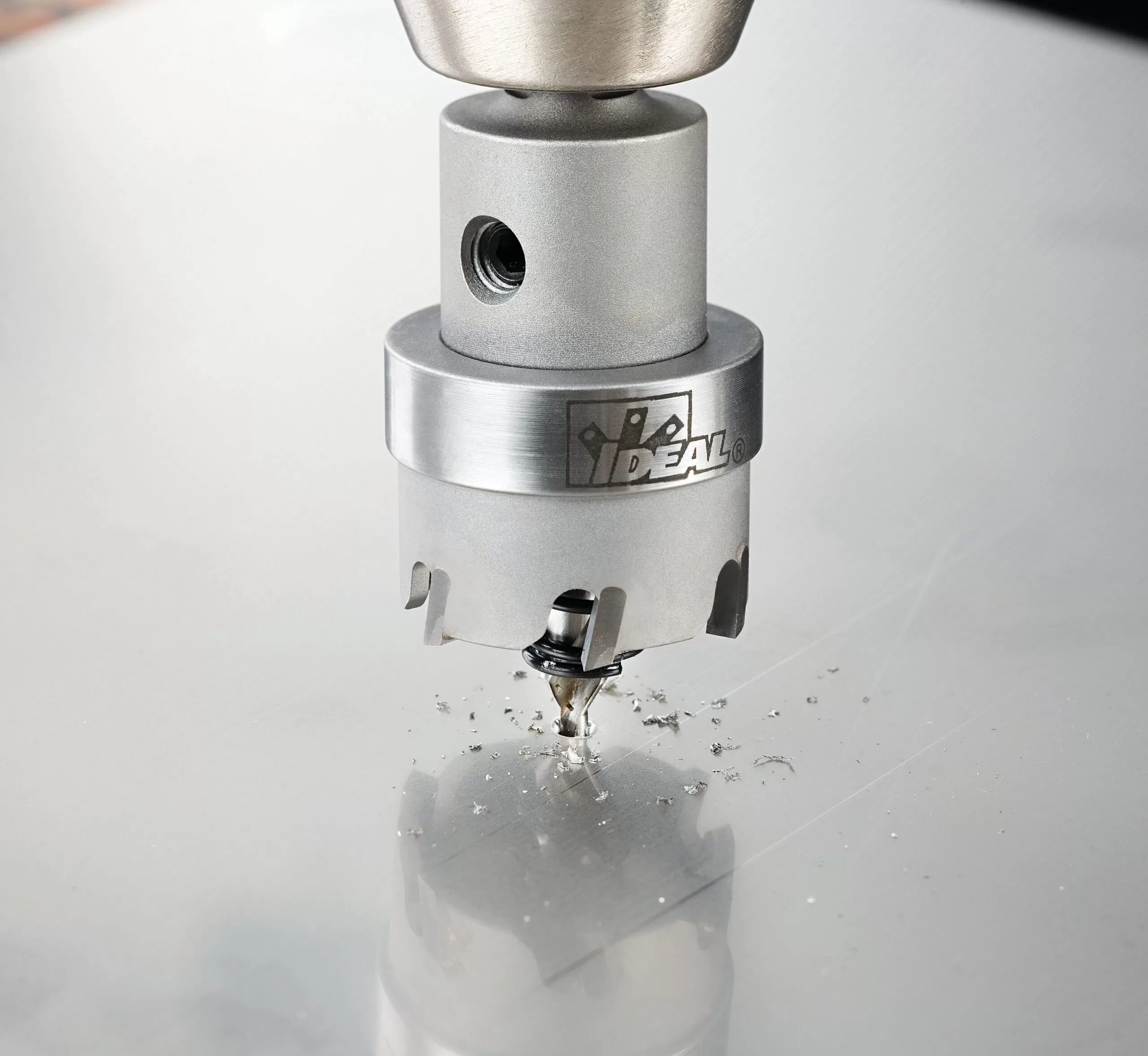 IDEAL 2-1/2-in Carbide-Tipped Arbored Hole Saw - Image 2