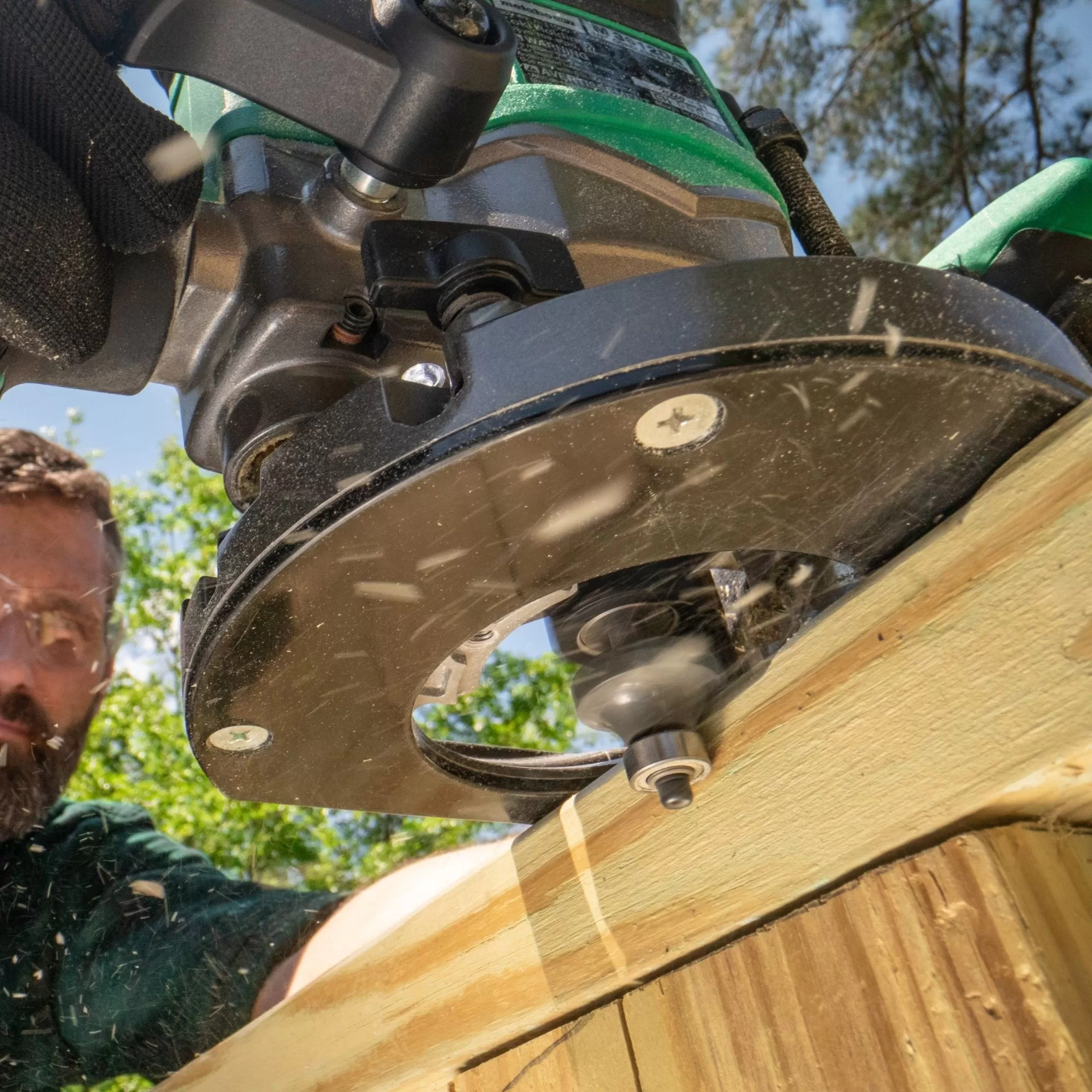 Metabo HPT MultiVolt 1/4-in and 1/2-in 2-HP Variable Speed Brushless Plunge Cordless Router Soft Case (Battery & Charger Included) - Image 6