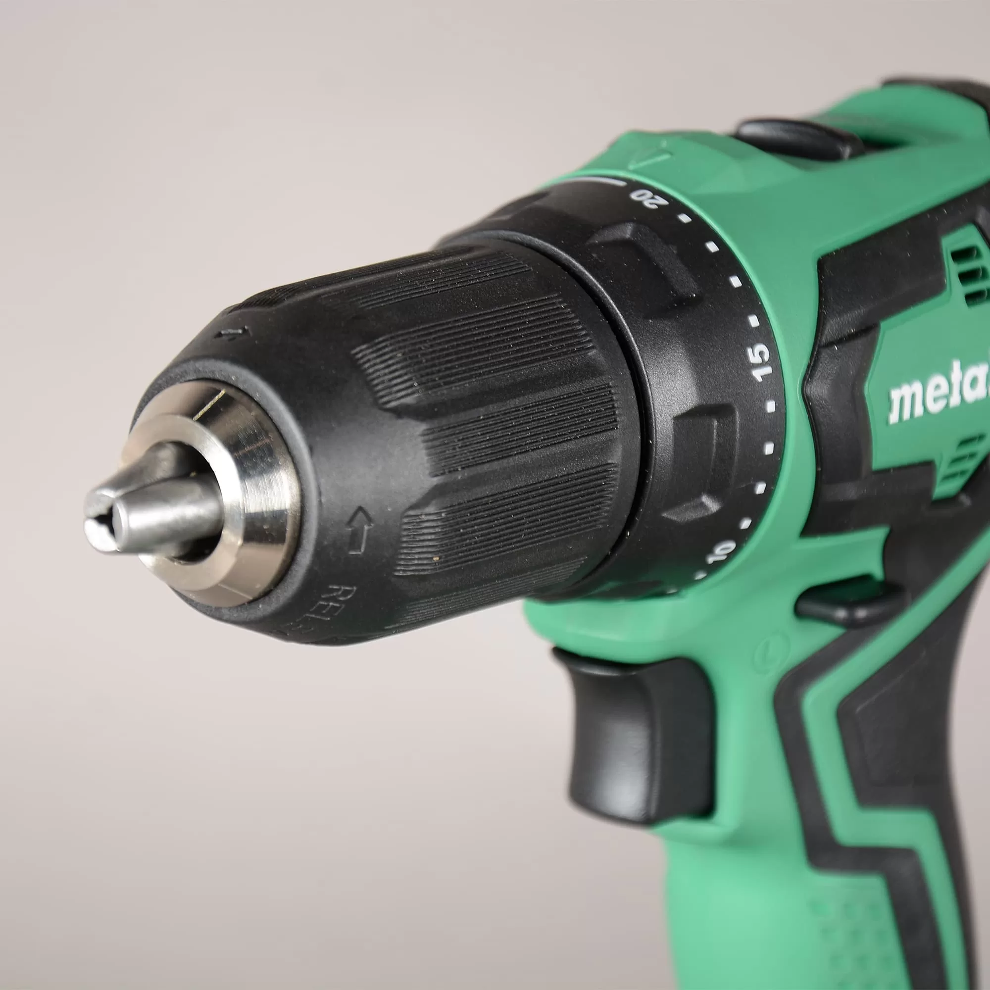 Metabo HPT MultiVolt 2-Tool 18-volt Brushless Power Tool Combo Kit with Soft Case (2 Li-ion Batteries Included and Charger Included) - Image 5