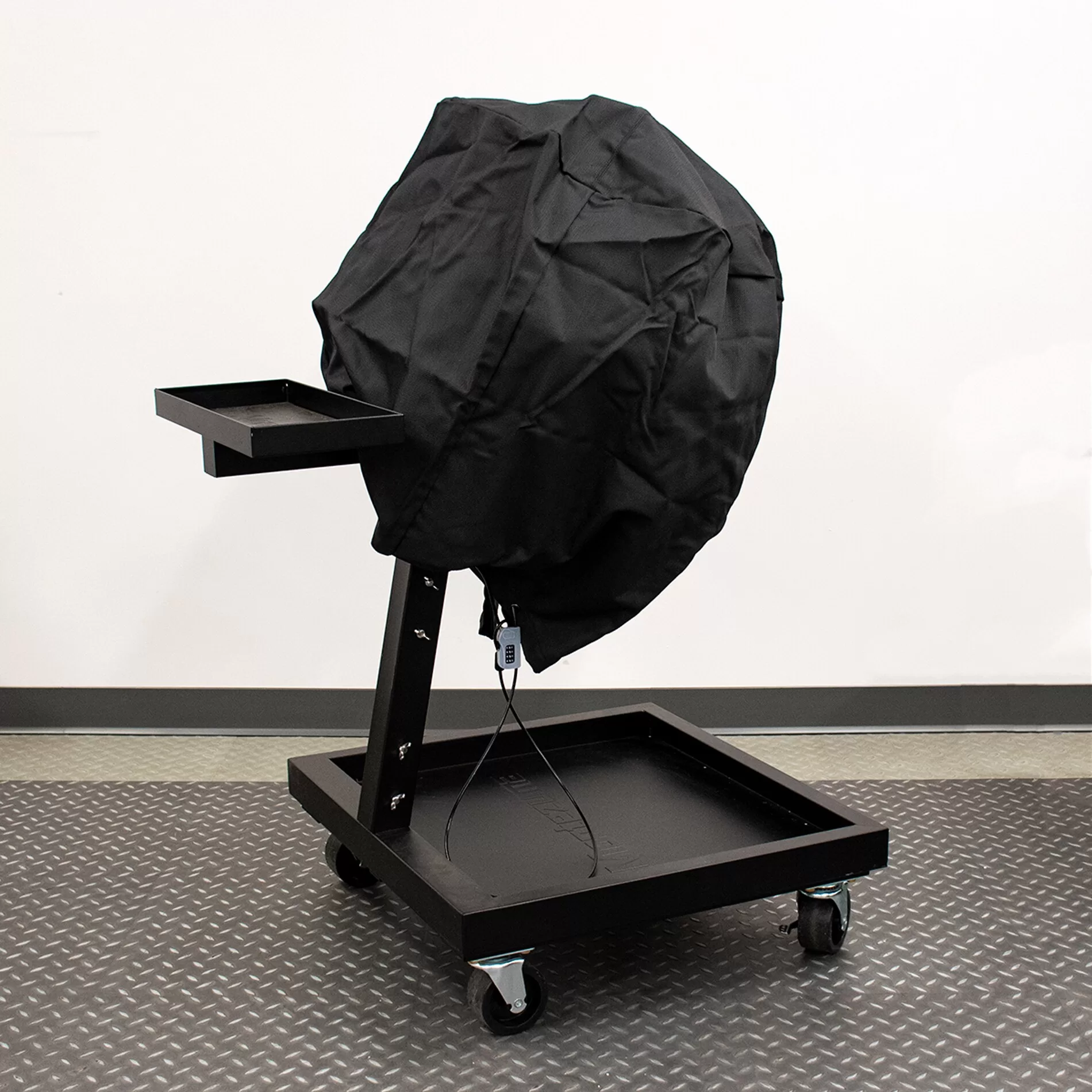 Montezuma Revolving Tool Cart Cover With Lock - Image 6
