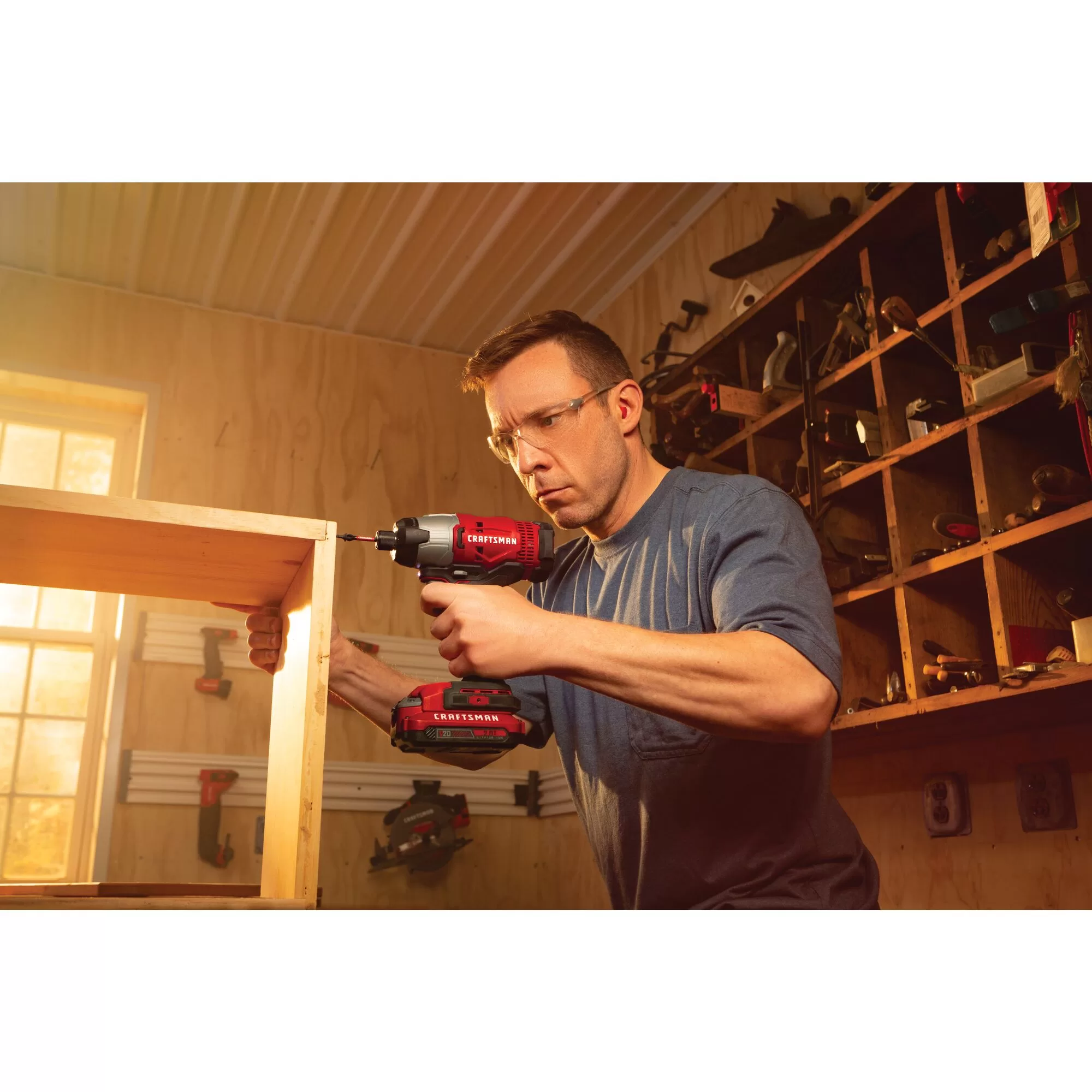 CRAFTSMAN V20 20-volt Max Variable Speed Cordless Impact Driver (2-Batteries Included) - Image 16