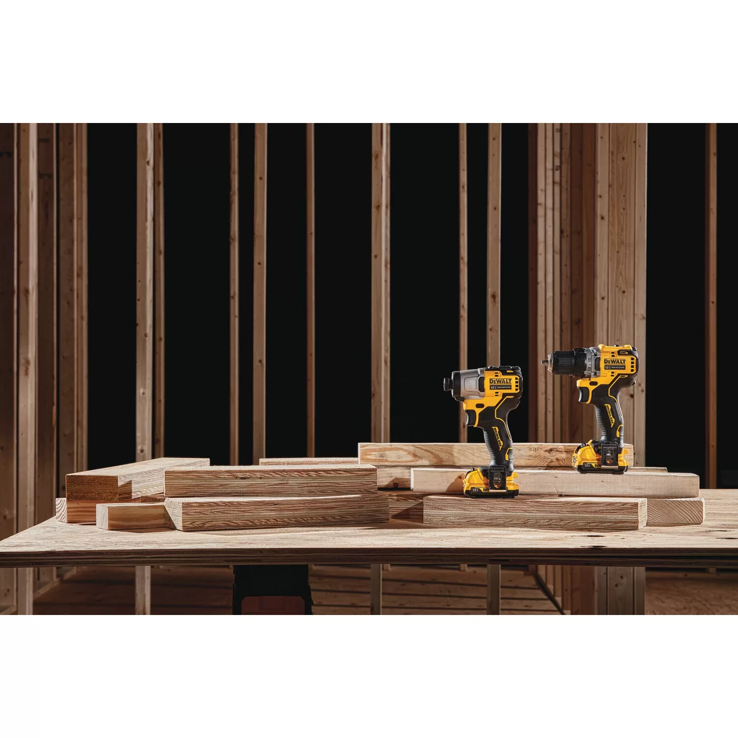 DEWALT XTREME 2-Tool 12V MAX XR Brushless DrilI/Impact Driver with Bag (2-Batteries and Charger Included) - Image 11