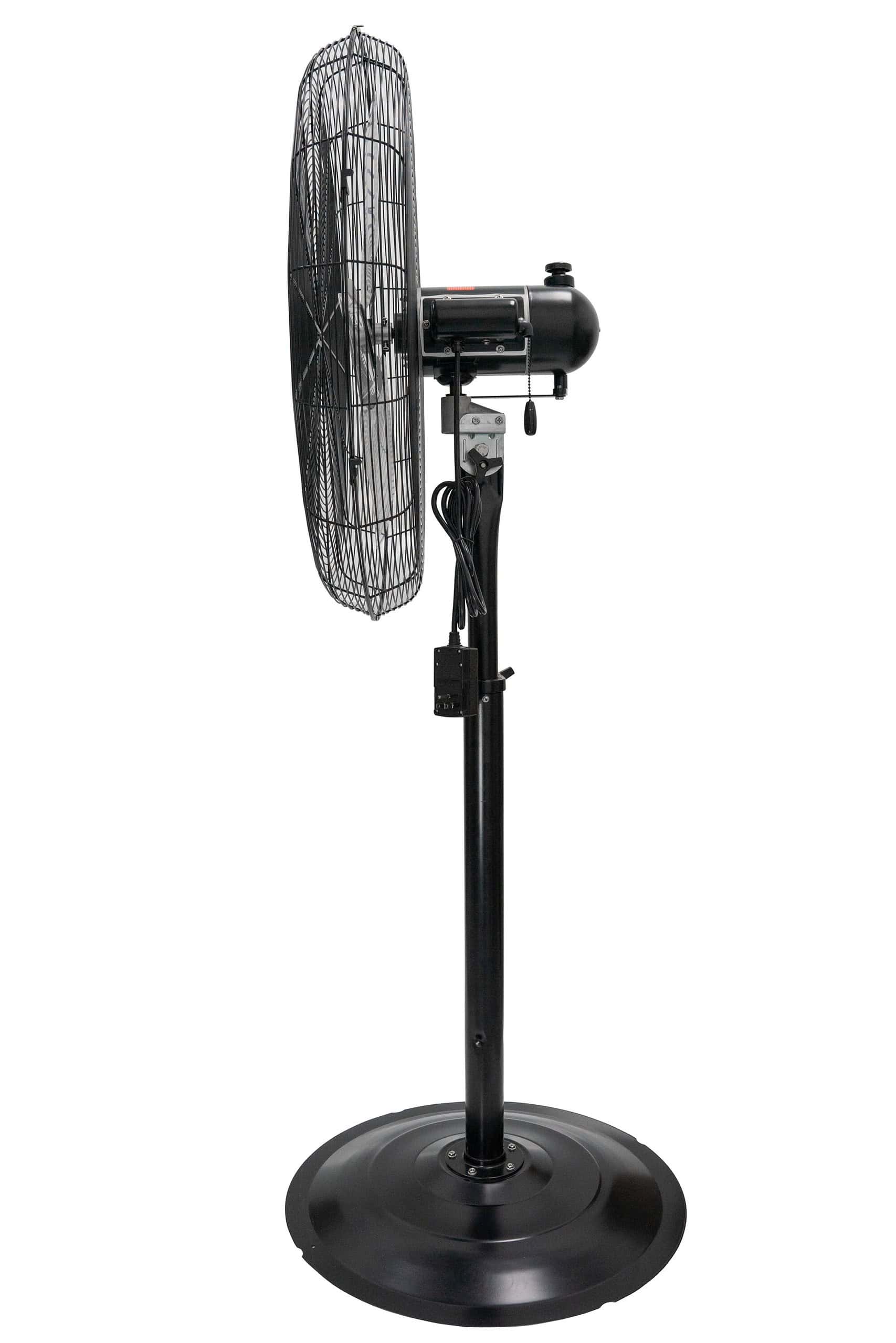 Utilitech 30-in 3-Speed Indoor or Outdoor Black Oscillating Pedestal Fan - Image 3
