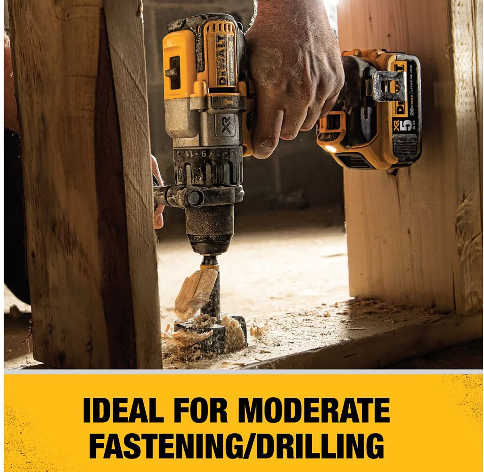 DEWALT DCB248-3 V20 3-Pack 8 Amp-Hour; 4 Amp-Hour Lithium-ion Power Tool Battery - Image 4
