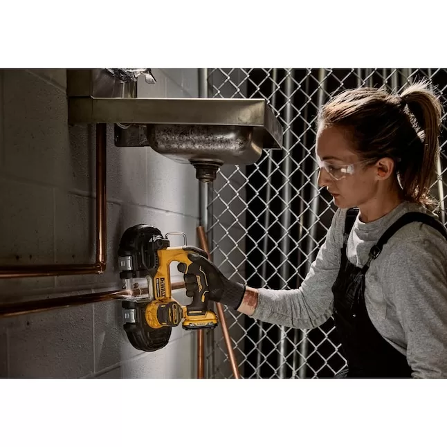 DEWALT Band Saw DCS375B XTREME 12-Volt Portable - Image 9
