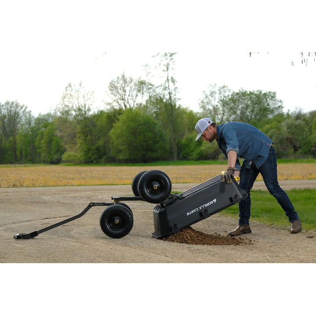Gorilla Carts 7-cu ft Poly Yard Cart - Image 7