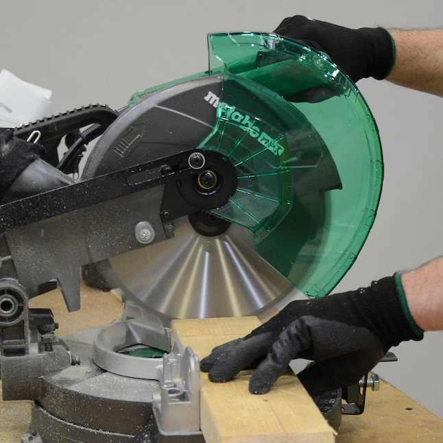 Metabo HPT Miter Saw C10FCGSM 10-in Single Bevel Compound Corded Miter Saw - Image 4