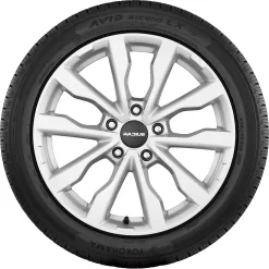 Yokohama Avid Ascend LX All Season 235/65R17 104H Passenger Tire